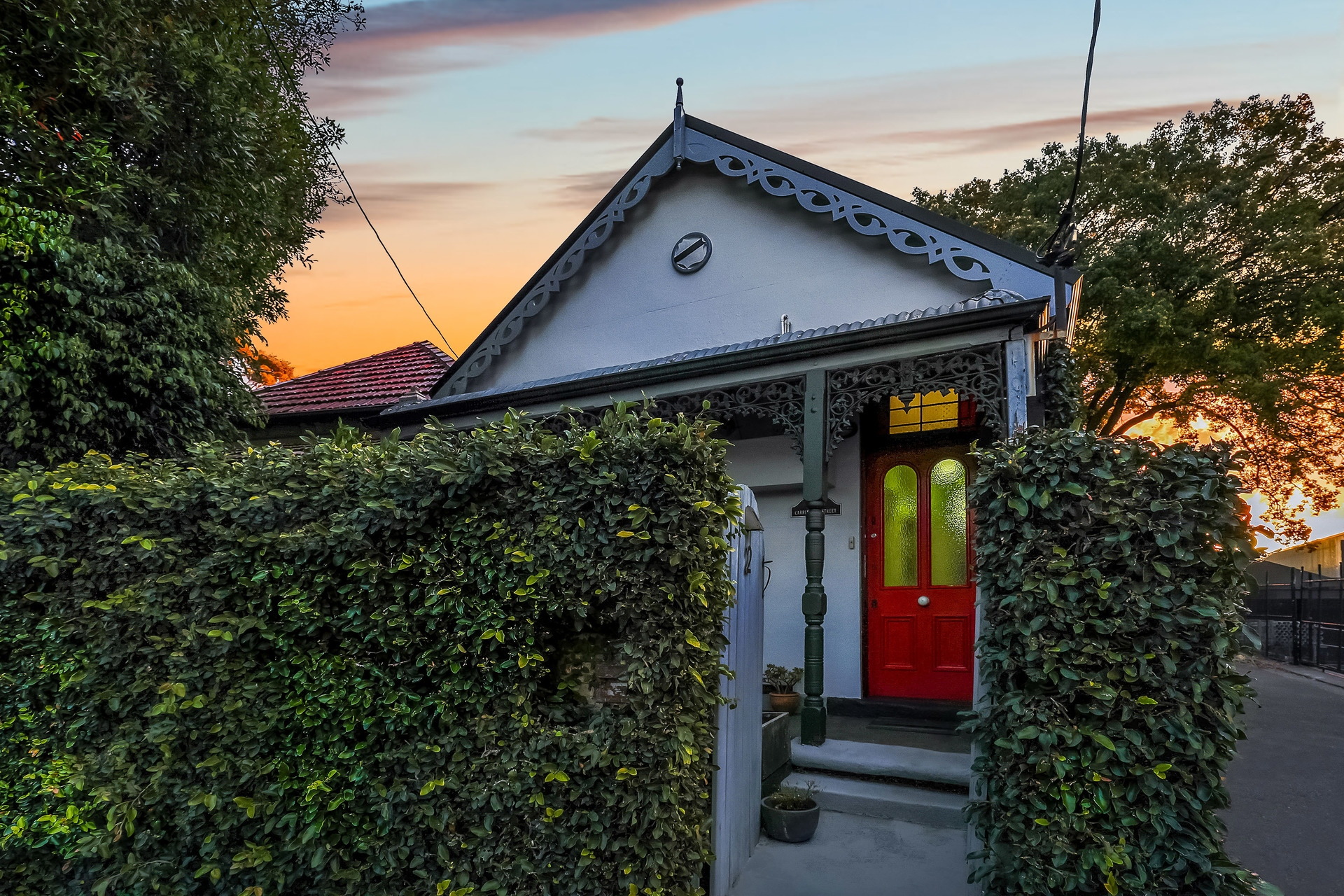 2 Carrington Street, Lewisham Sold by Hudson McHugh - image 1