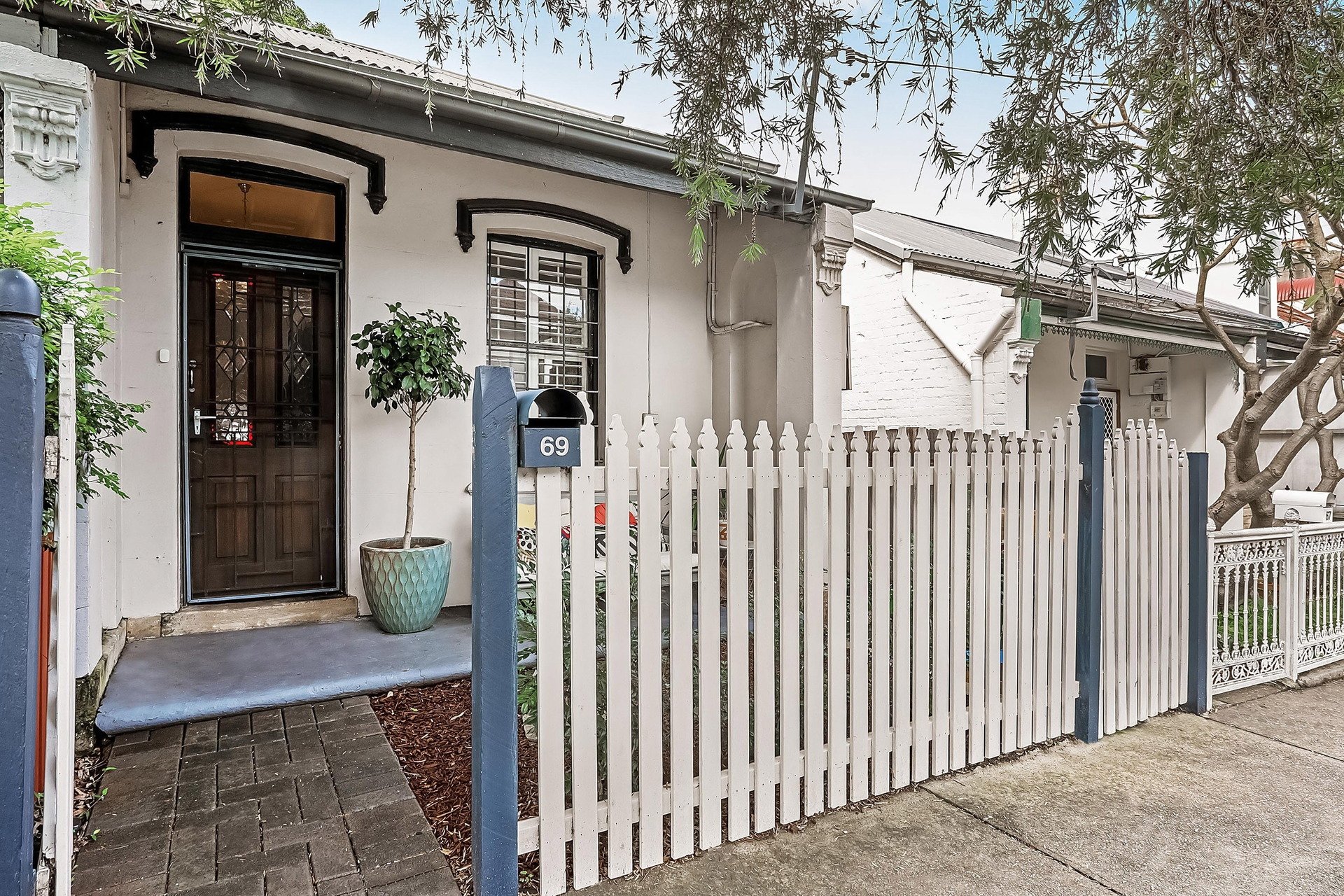 69 Catherine Street, Leichhardt Sold by Hudson McHugh - image 1