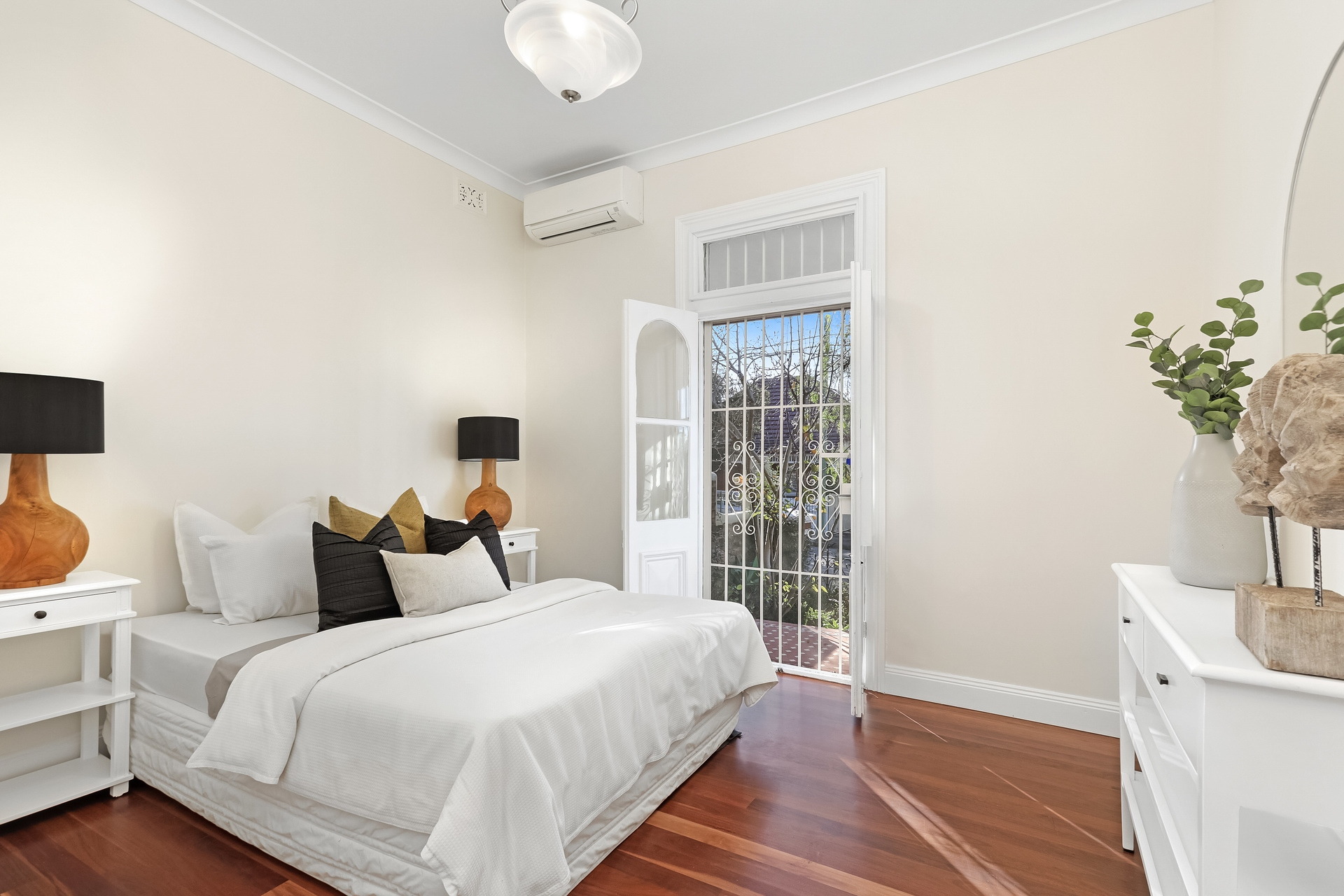 10 Wellesley Street, Summer Hill Sold by Hudson McHugh - image 1