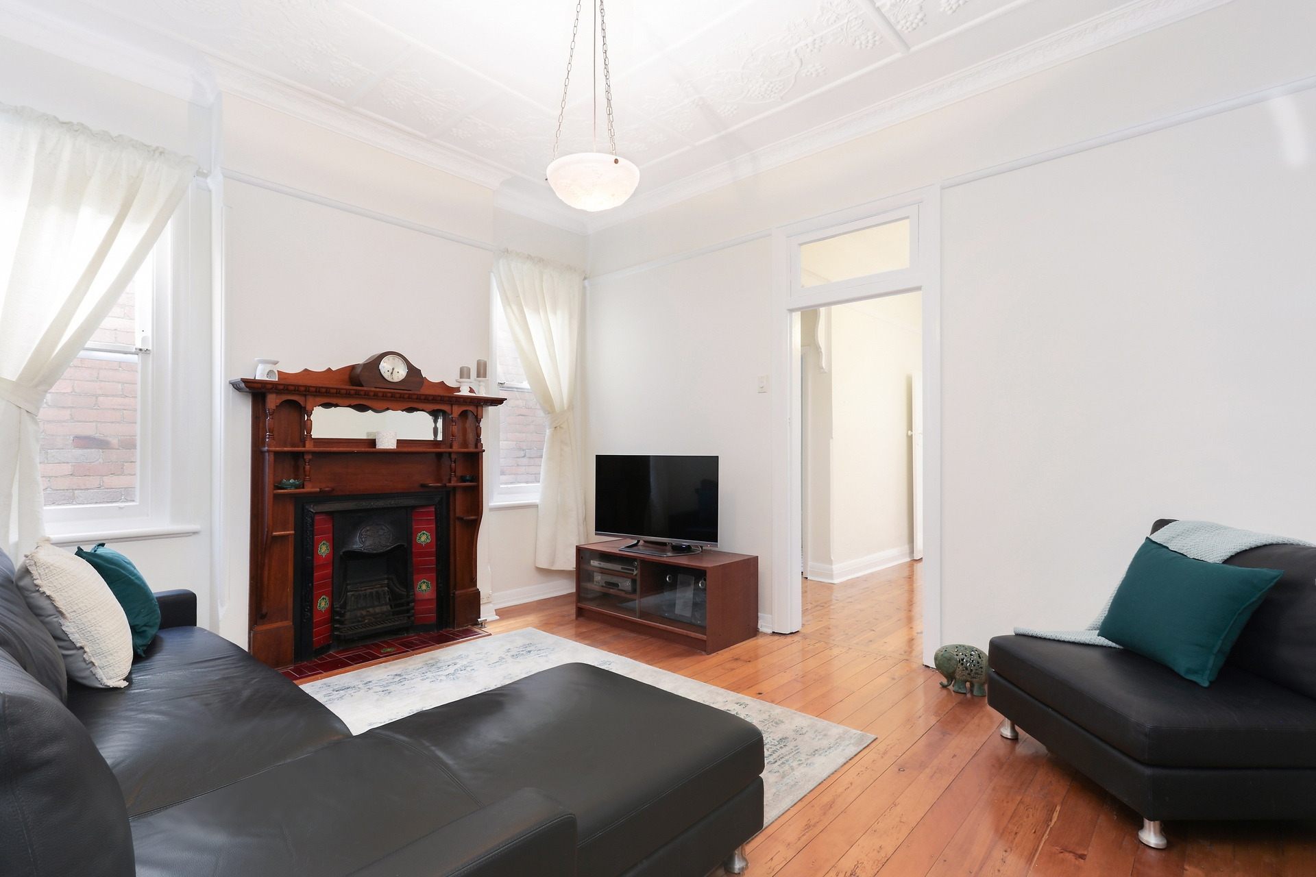 21 Grove Street, Dulwich Hill Sold by Hudson McHugh - image 1