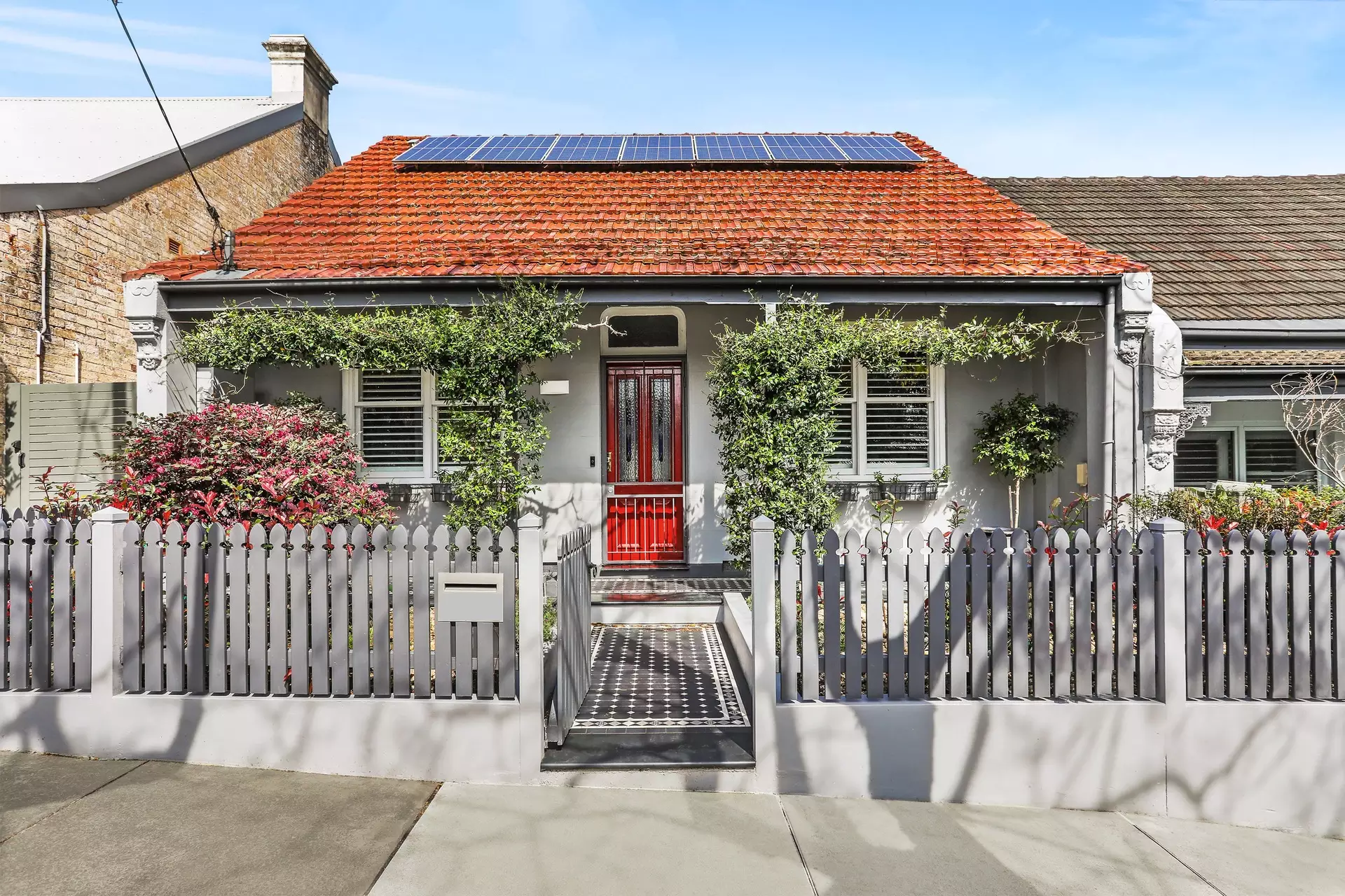 46 Day Street, Leichhardt Sold by Hudson McHugh - image 1