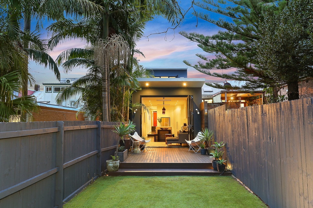 90 Carlisle Street, Leichhardt Sold by Hudson McHugh - image 1