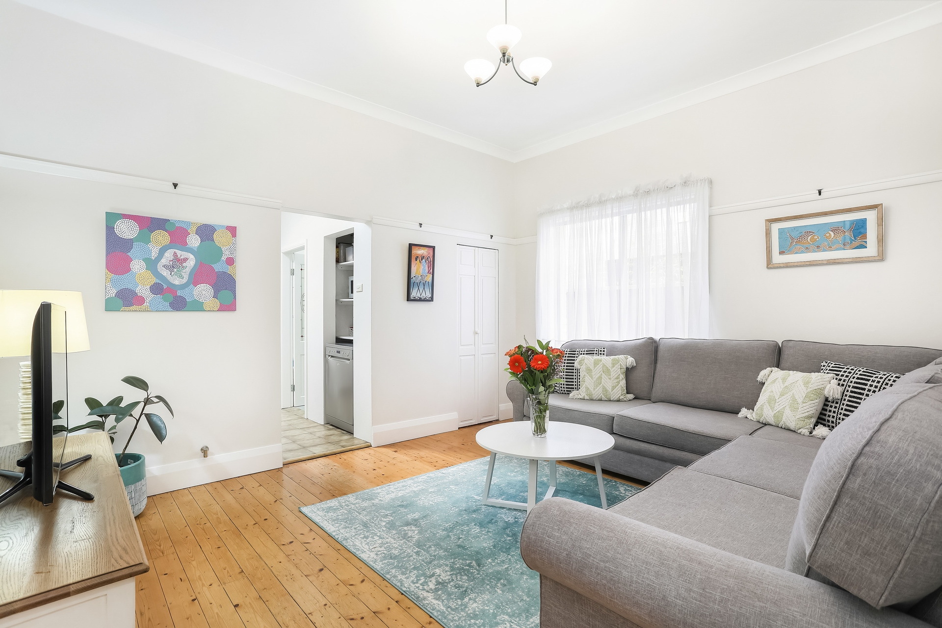 17 Flood Street, Leichhardt Sold by Hudson McHugh - image 1