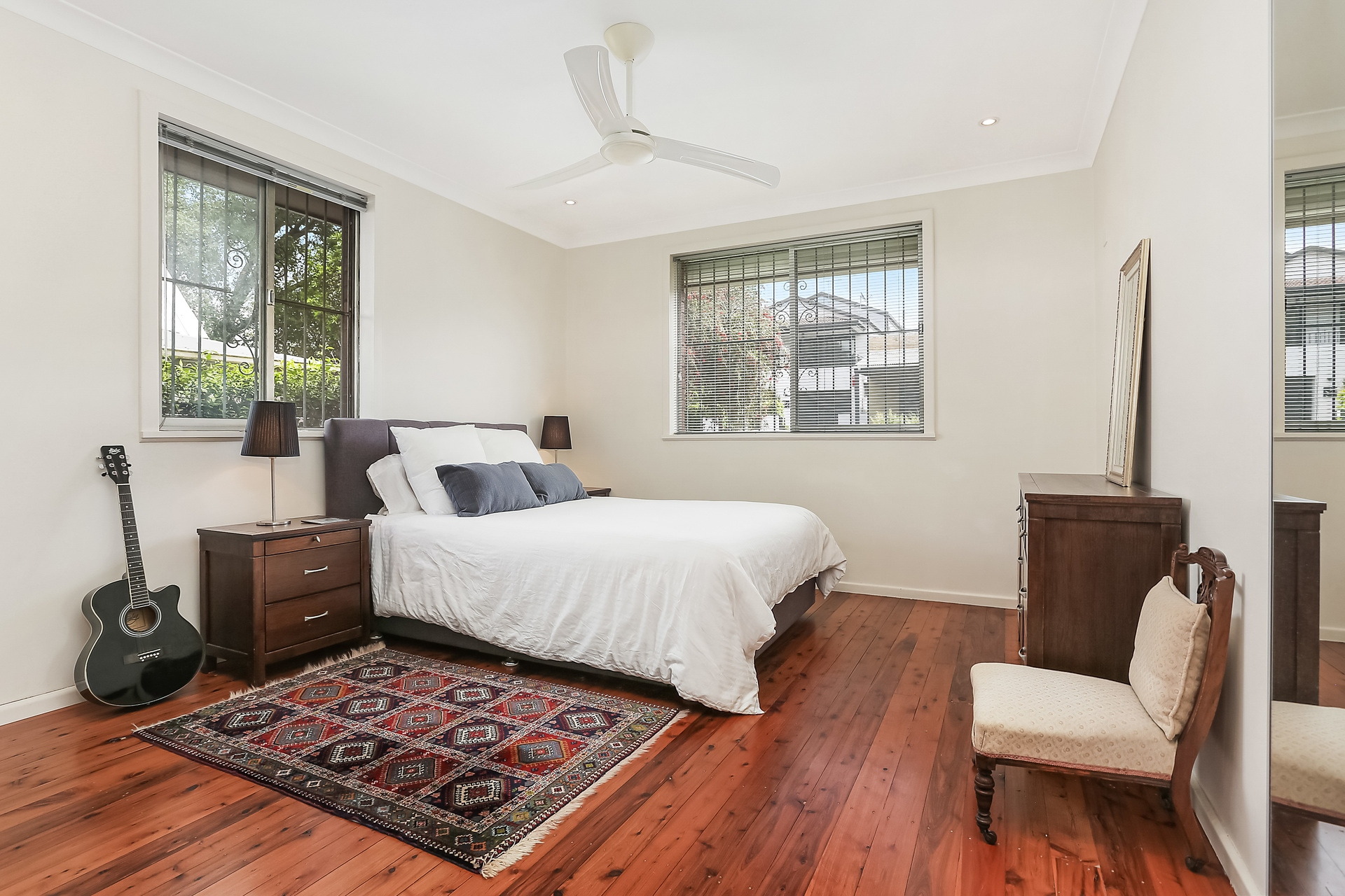 45 Emma Street, Leichhardt Sold by Hudson McHugh - image 1