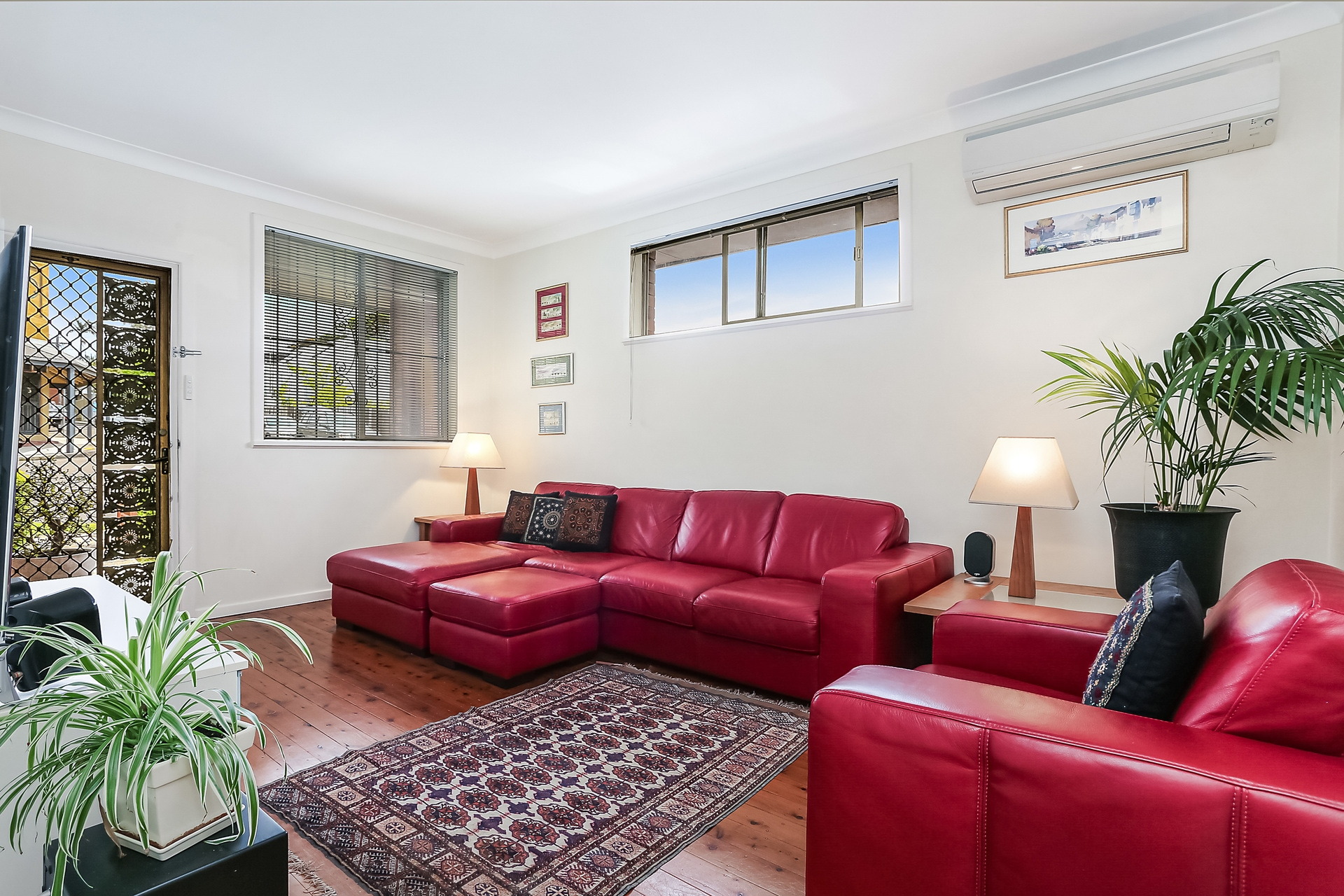 45 Emma Street, Leichhardt Sold by Hudson McHugh - image 1