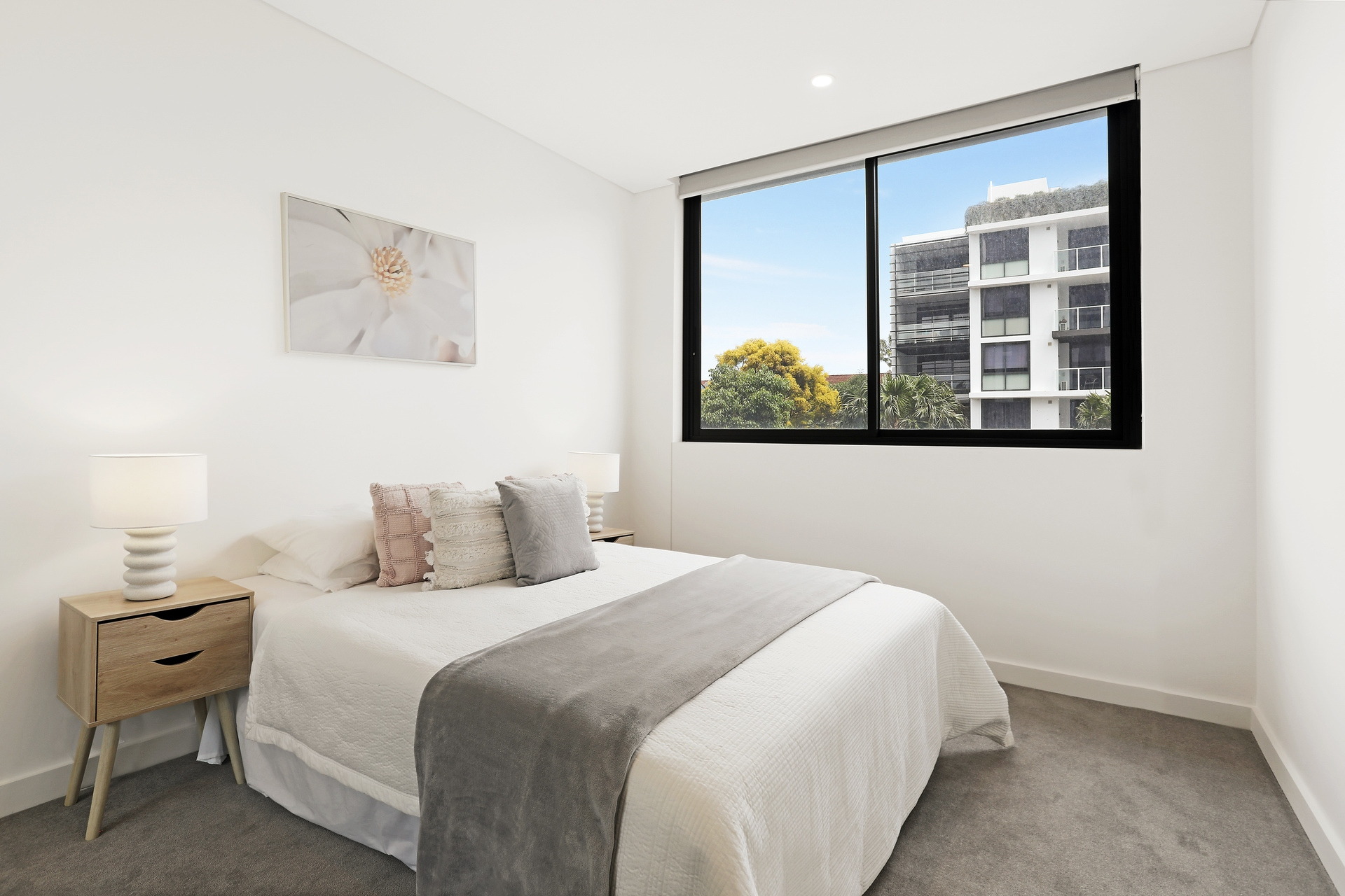 106/27 Gertrude Street, Wolli Creek Sold by Hudson McHugh - image 1