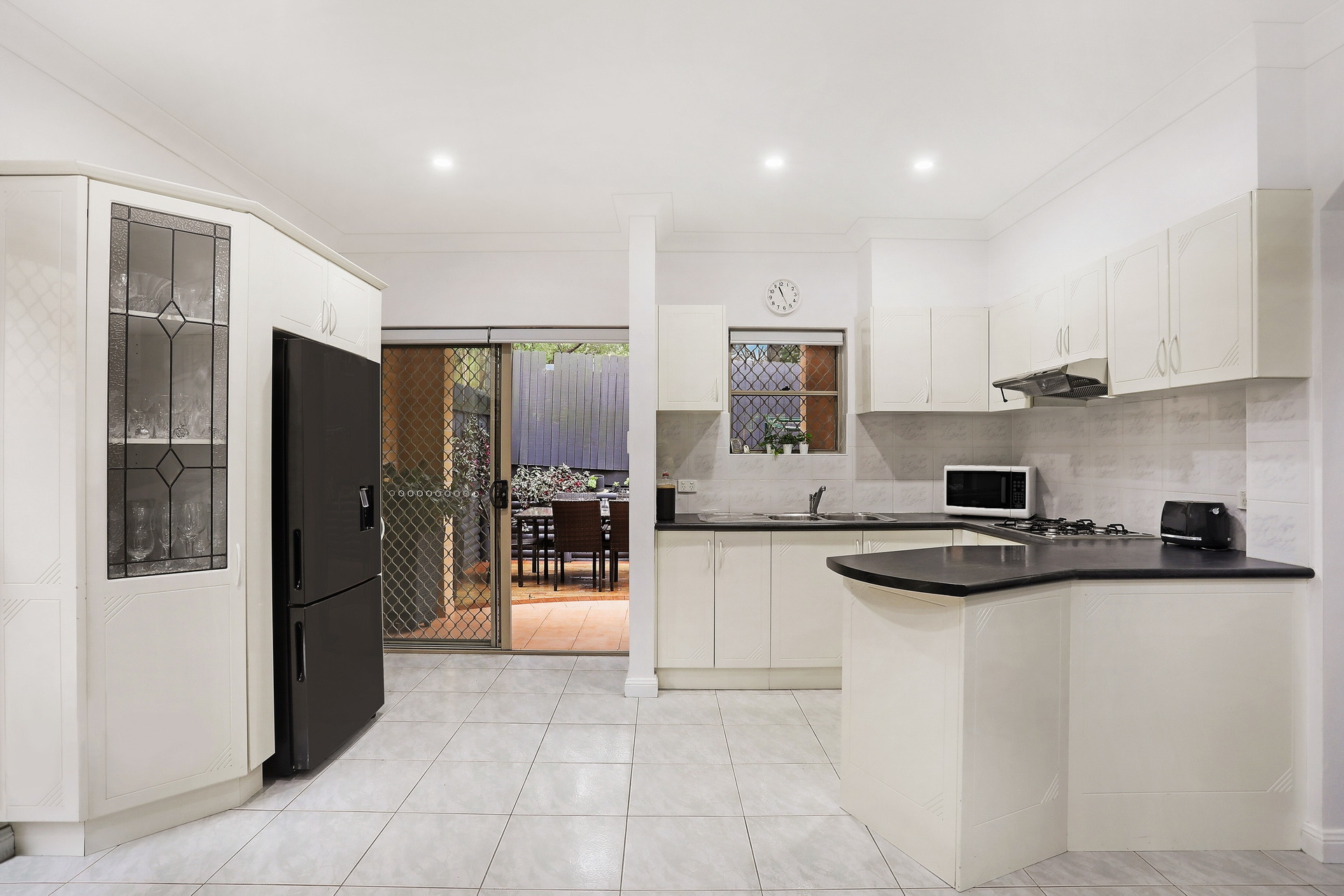 4/75 Hercules Street, Dulwich Hill Sold by Hudson McHugh - image 1