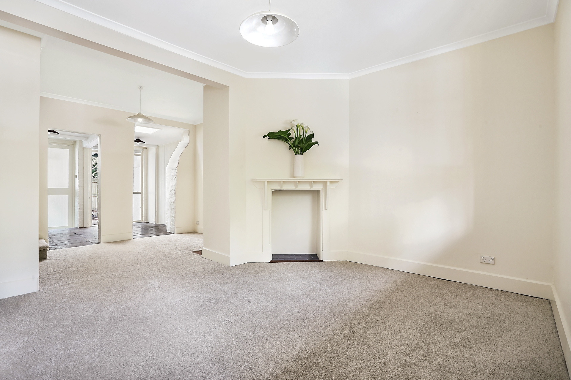 11 Hornsey Street, Rozelle Leased by Hudson McHugh - image 1