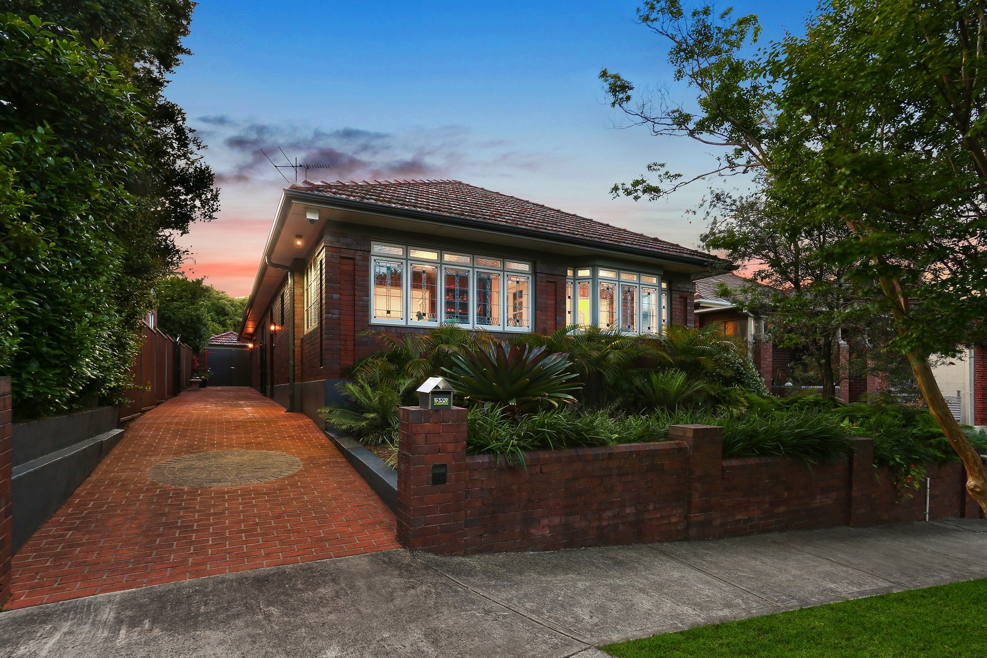 235 Victoria Street, Ashfield Sold by Hudson McHugh - image 1