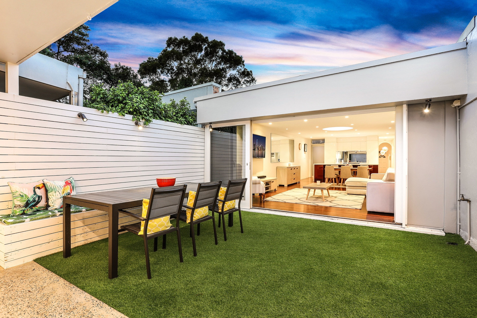 166 Catherine Street, Leichhardt Sold by Hudson McHugh - image 1