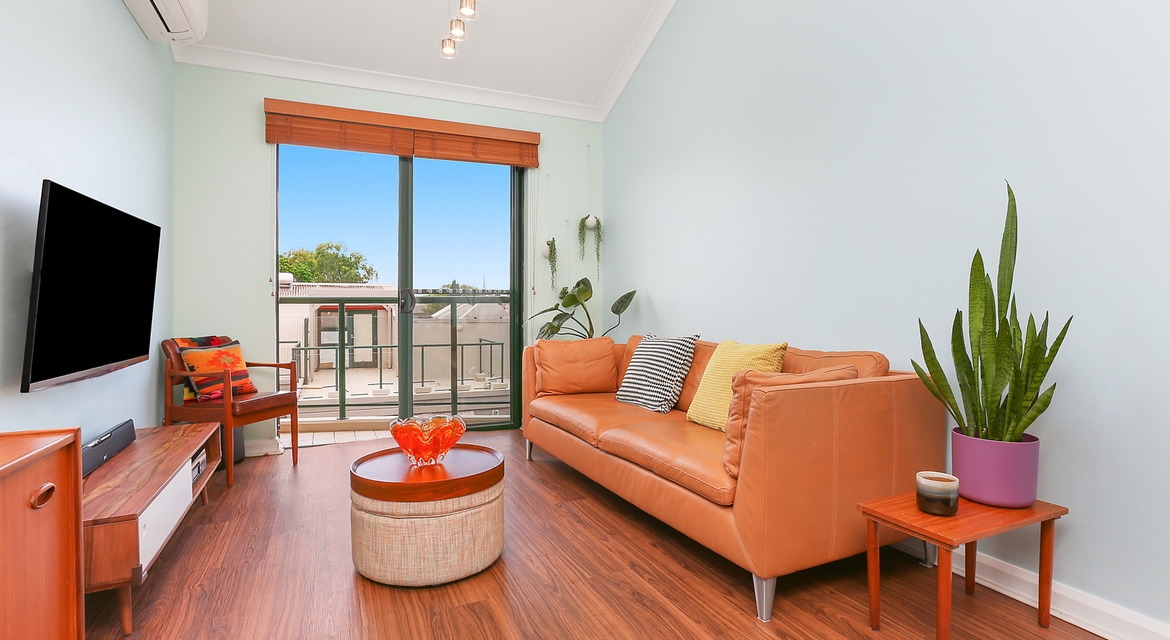 10/6-8 Jarrett Street, Leichhardt Sold by Hudson McHugh - image 1