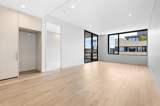 B611/74 Macdonald Street, Erskineville Leased by Hudson McHugh