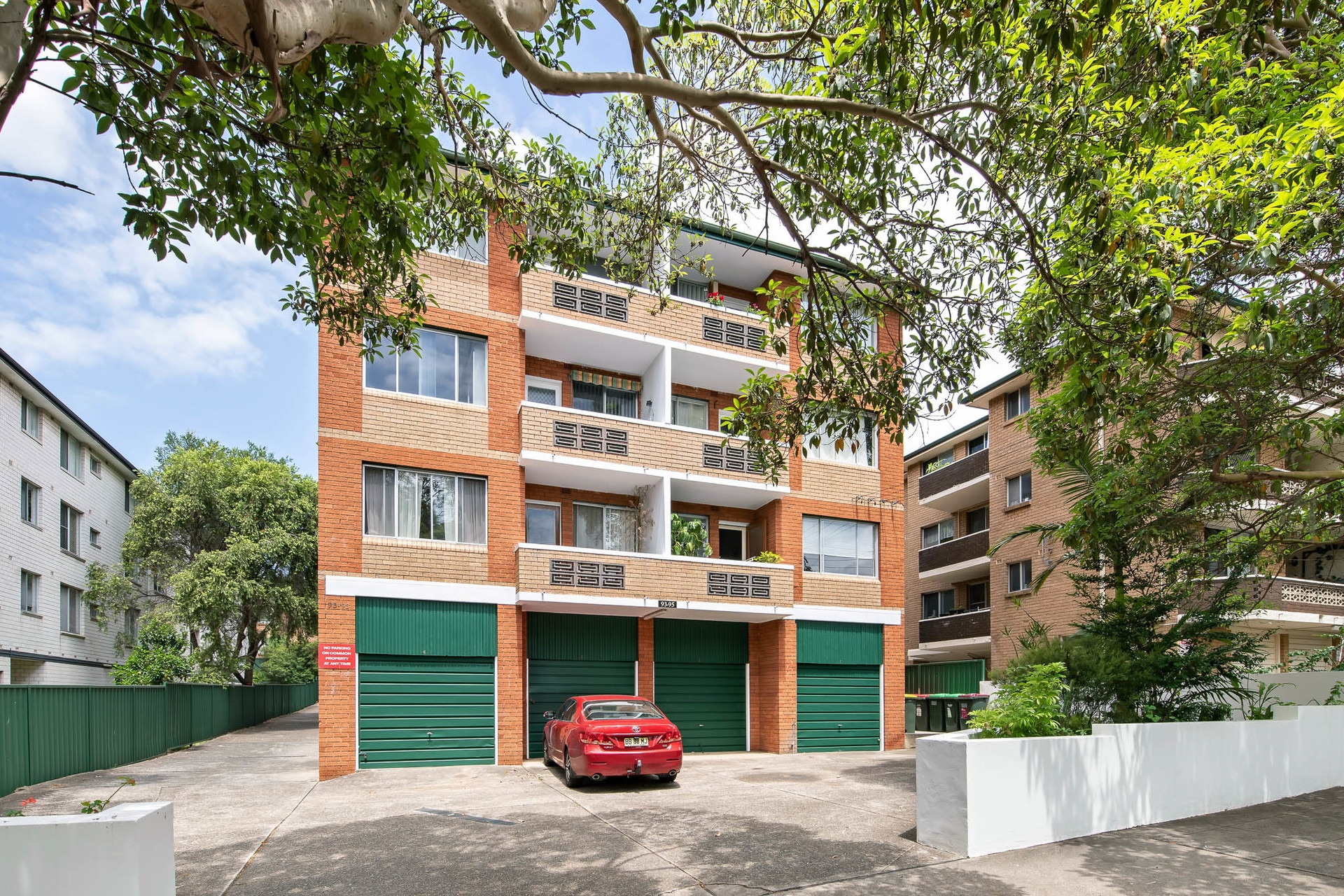 15/93-95 The Boulevarde, Dulwich Hill Leased by Hudson McHugh - image 1