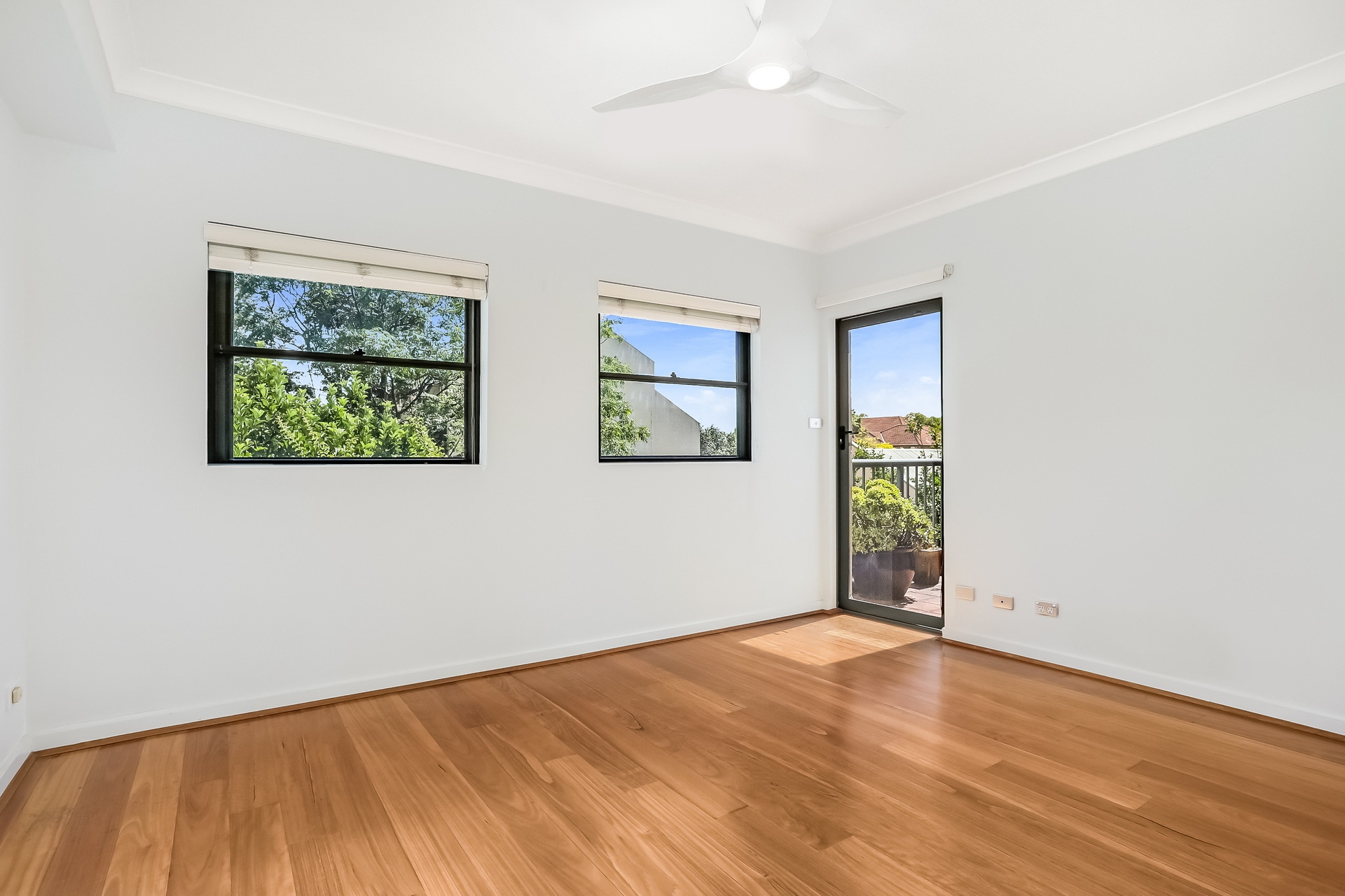 3/69 Allen Street, Leichhardt Leased by Hudson McHugh - image 1