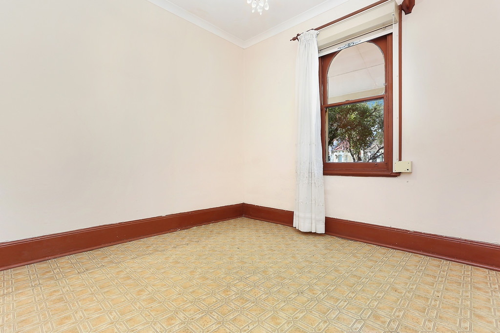 24 Catherine Street, Leichhardt Sold by Hudson McHugh - image 1