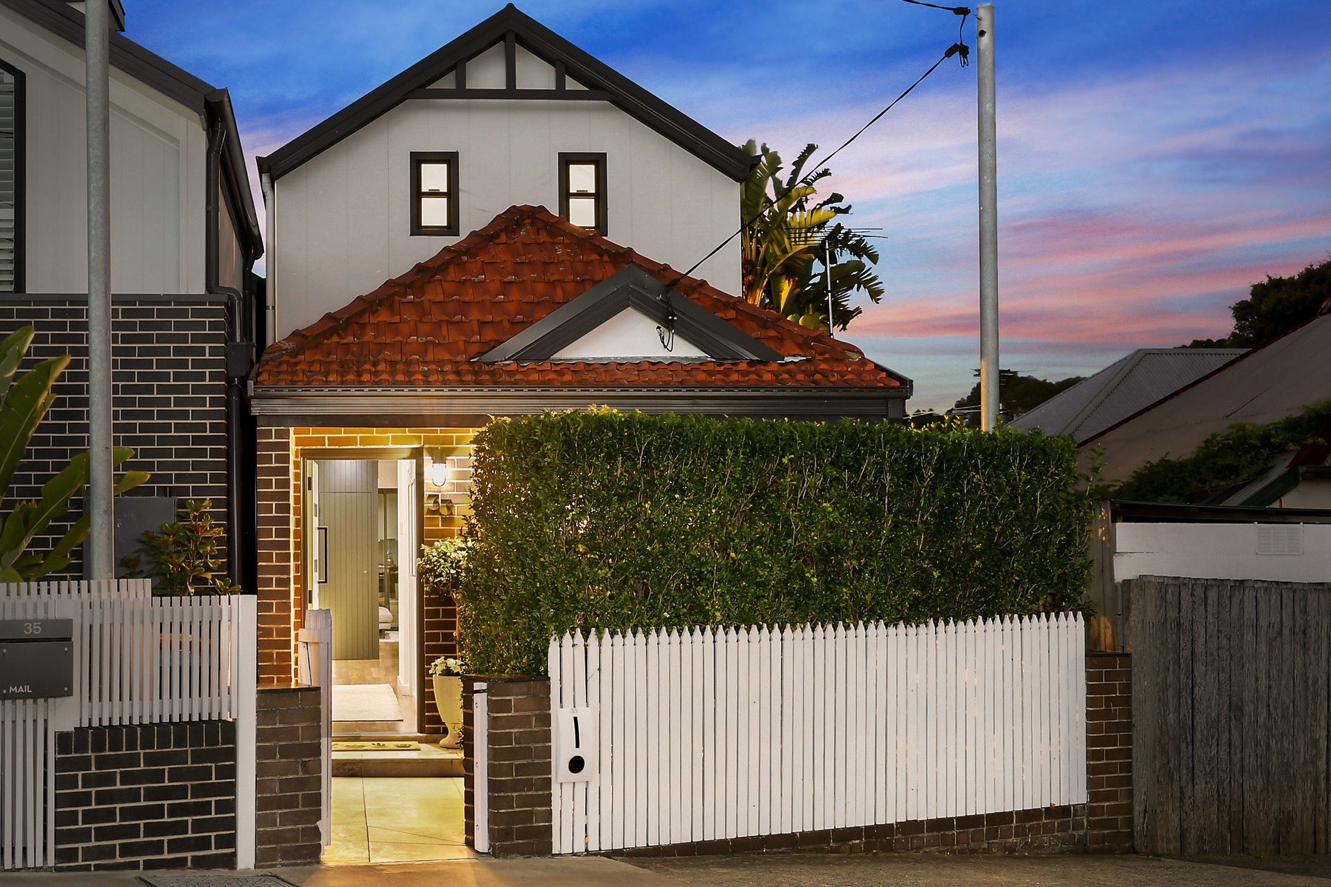 33 Styles Street, Leichhardt Sold by Hudson McHugh - image 1