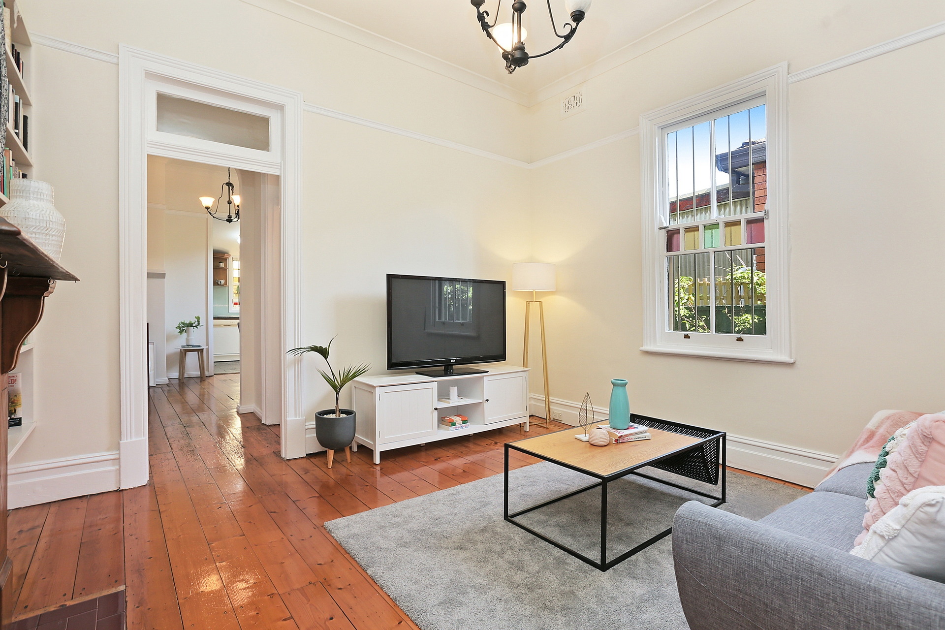 19 Cromwell Street, Croydon Sold by Hudson McHugh - image 1