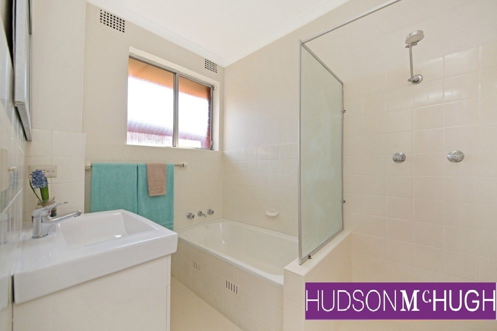 10/58 Grosvenor Crescent, Summer Hill Leased by Hudson McHugh - image 1