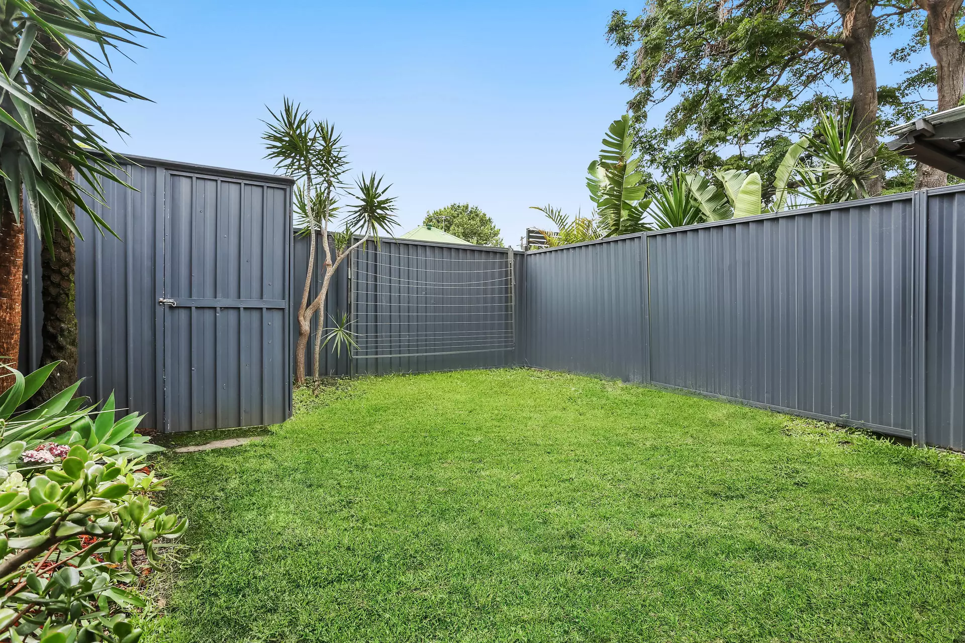 15 Fanning Street, Tempe Sold by Hudson McHugh - image 1