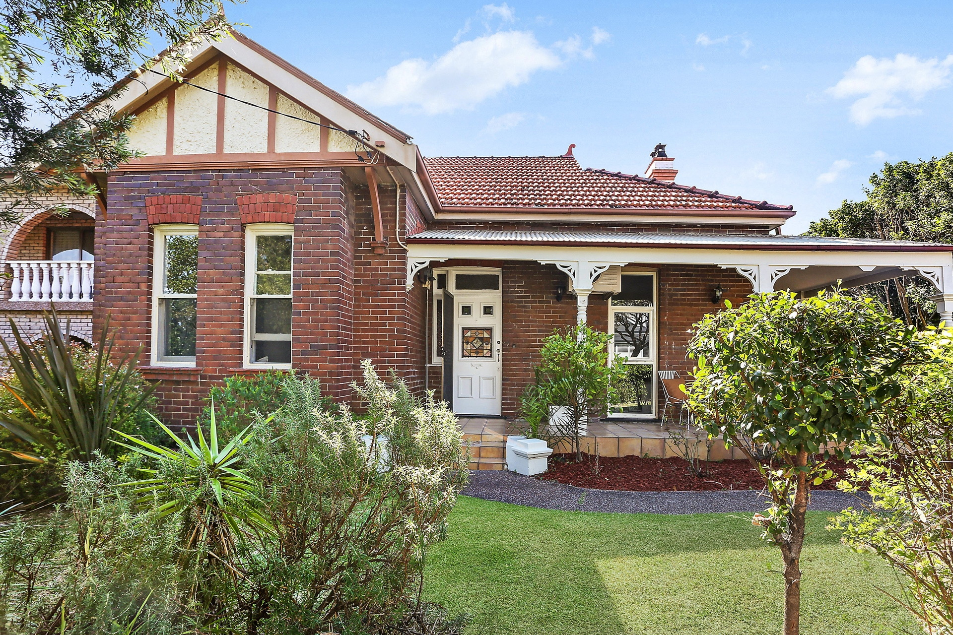 5 Heydon Street, Enfield Sold by Hudson McHugh - image 1