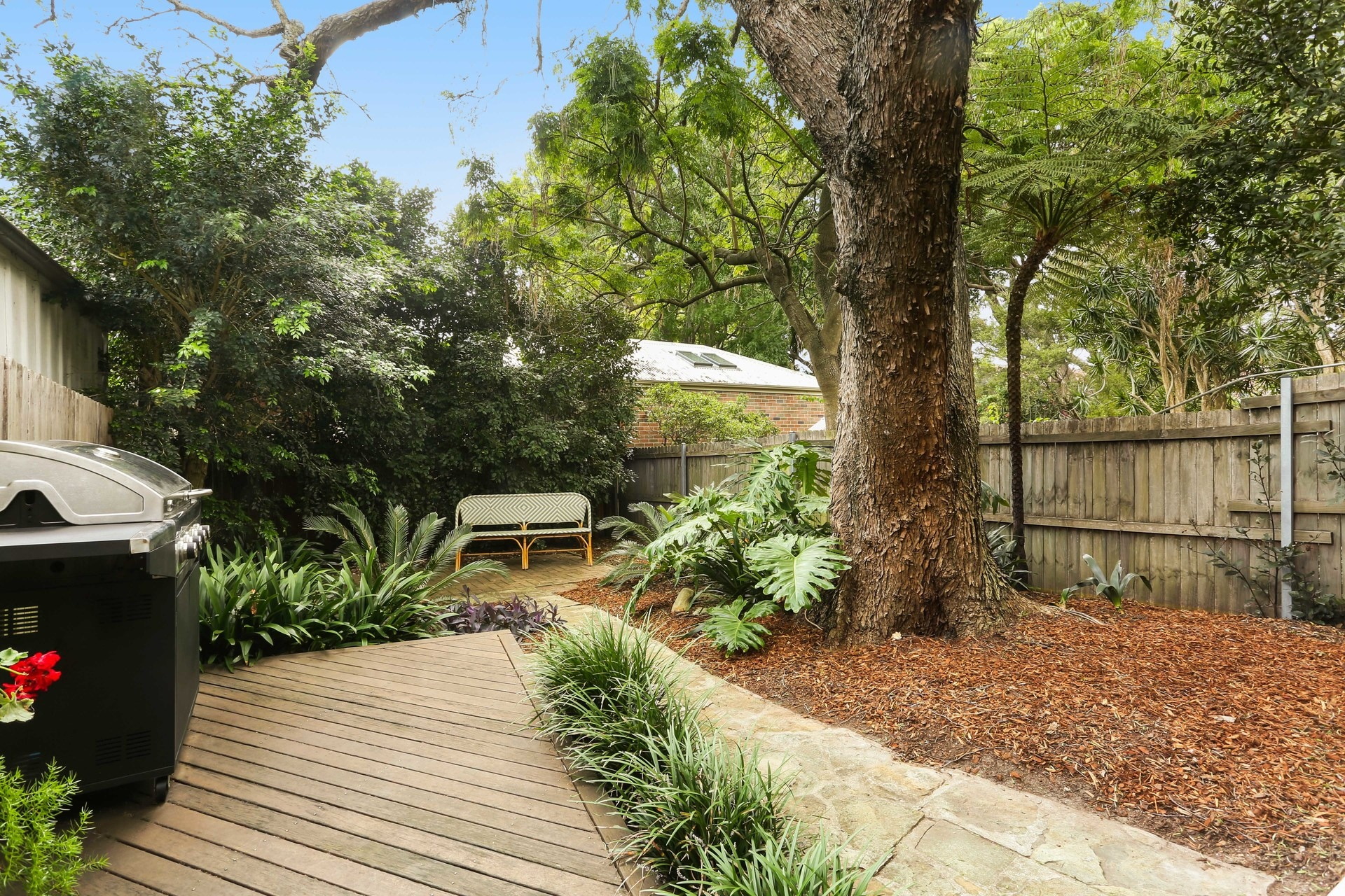 21 Macarthur Parade, Dulwich Hill Sold by Hudson McHugh - image 1