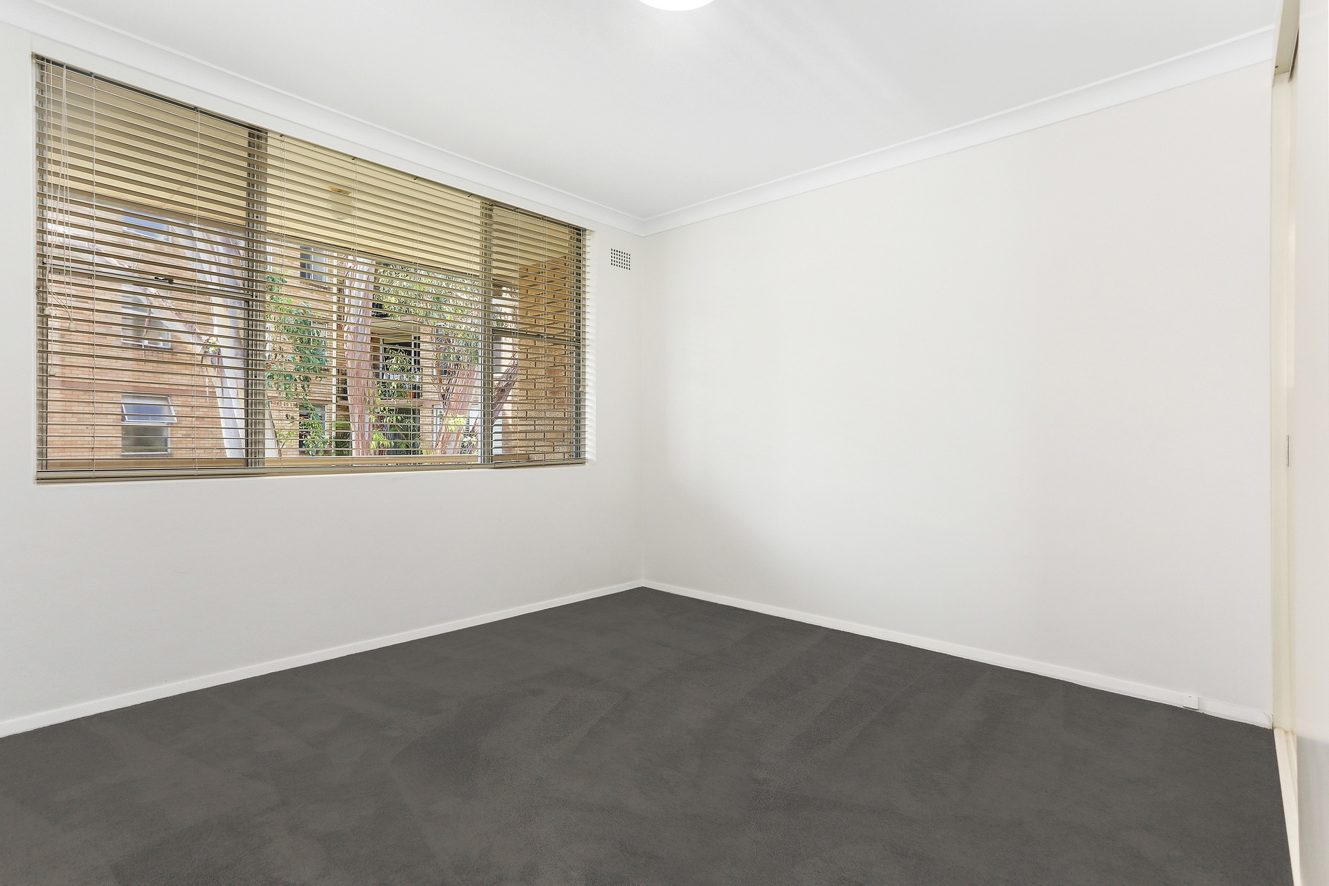 8/16 Wolseley Street, Drummoyne Leased by Hudson McHugh - image 1