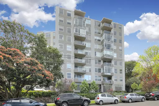 2D/80 Shirley Road, Wollstonecraft Leased by Hudson McHugh
