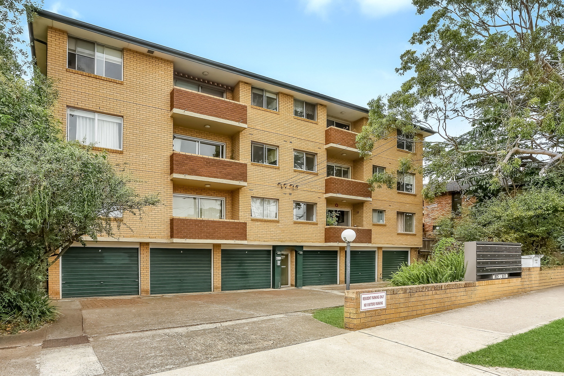 7/105 Alt Street, Ashfield Sold by Hudson McHugh - image 1