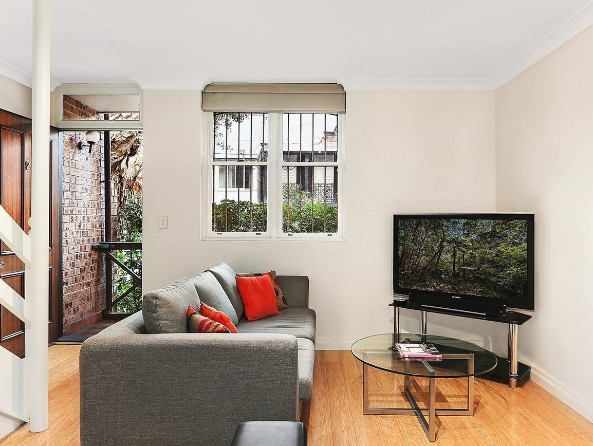 2/120 Commonwealth Street, Surry Hills Leased by Hudson McHugh - image 1