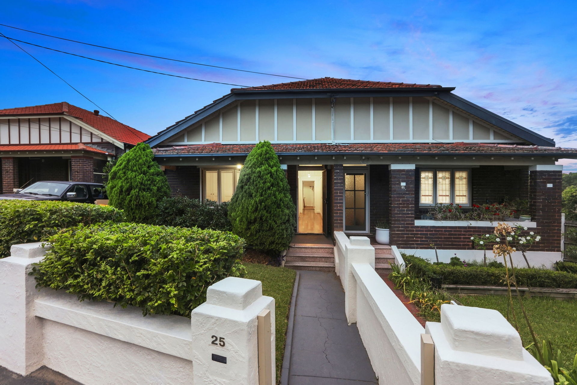 25 King Street, Ashbury Sold by Hudson McHugh - image 1