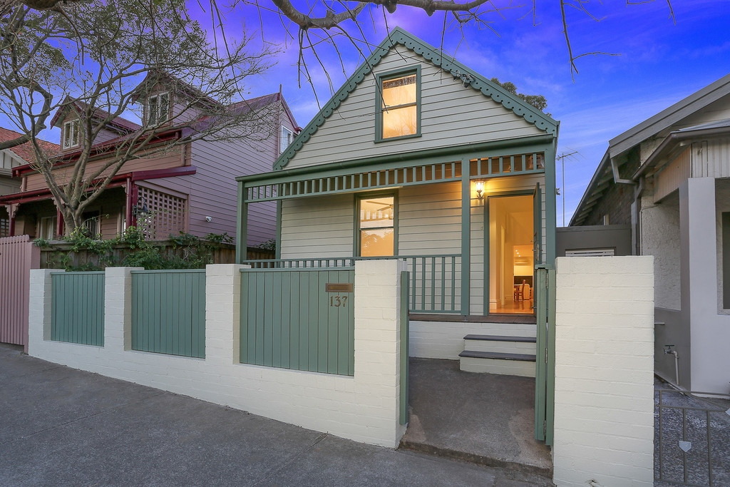 137 Flood Street, Leichhardt Sold by Hudson McHugh - image 1