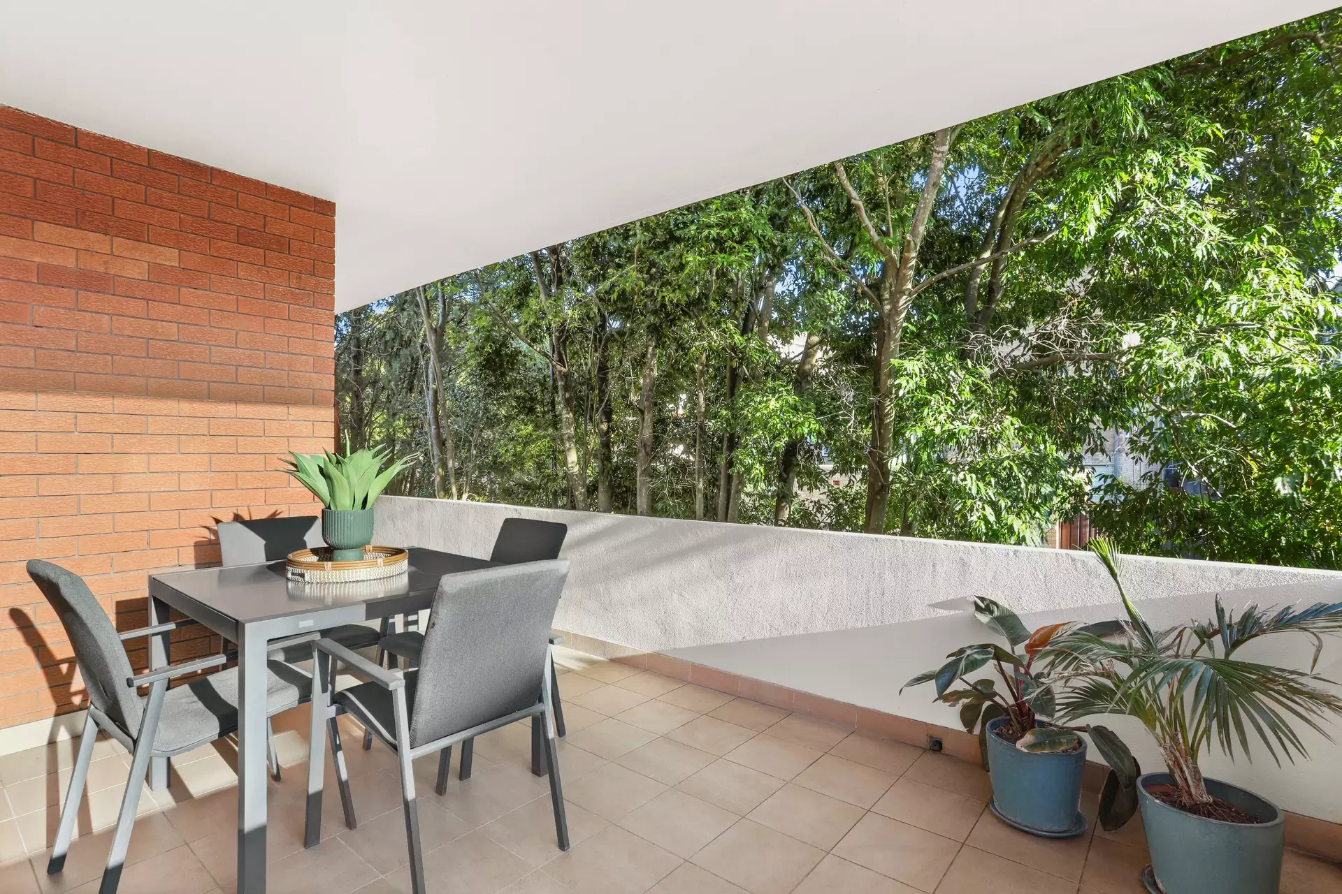 6/60 Kensington Road, Summer Hill Sold by Hudson McHugh - image 1