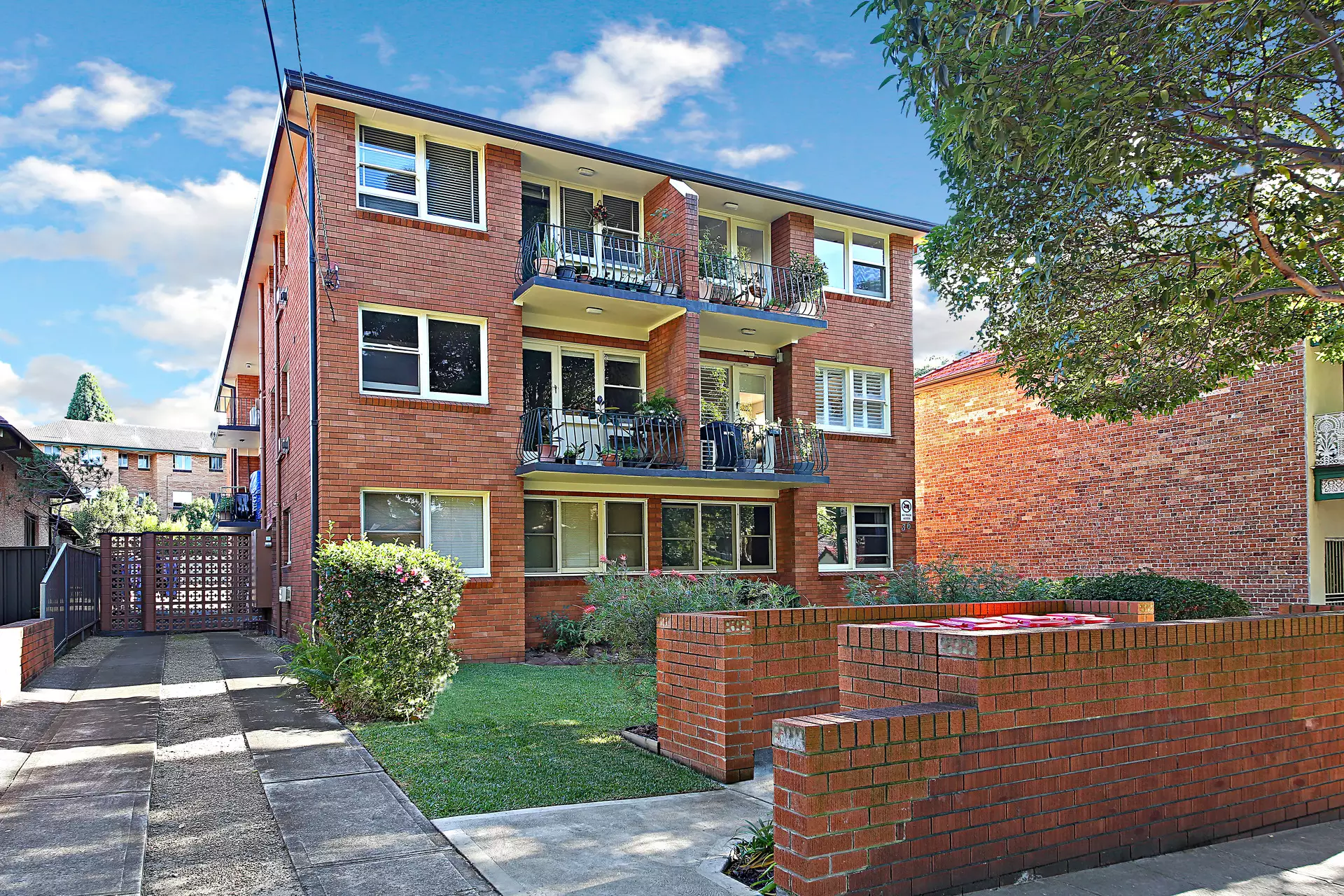 10/36 Sloane Street, Summer Hill Leased by Hudson McHugh - image 1