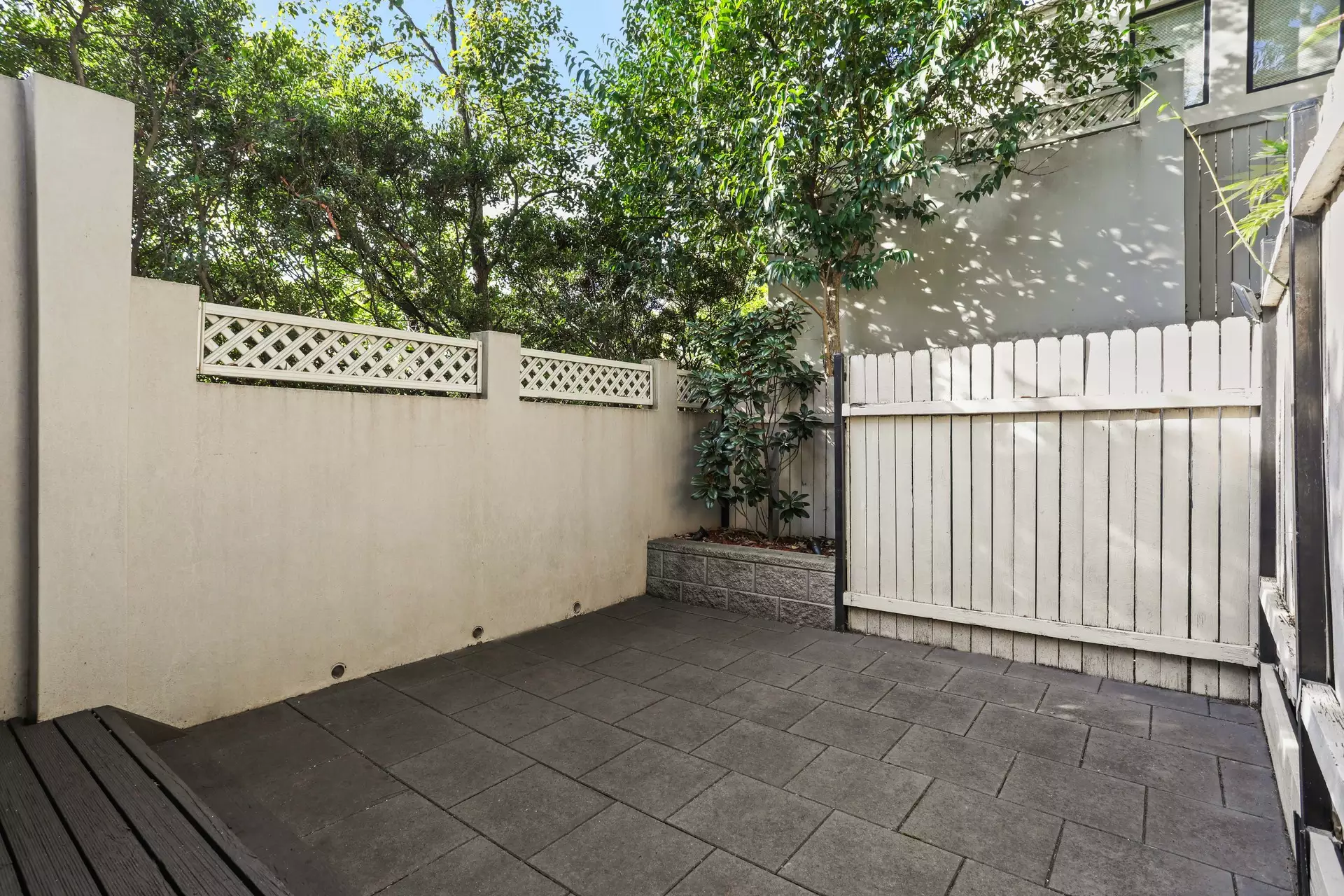 6/344-348 Norton Street, Leichhardt Sold by Hudson McHugh - image 1