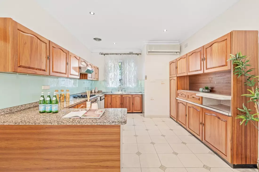 32 Martin Street, Haberfield Sold by Hudson McHugh - image 1