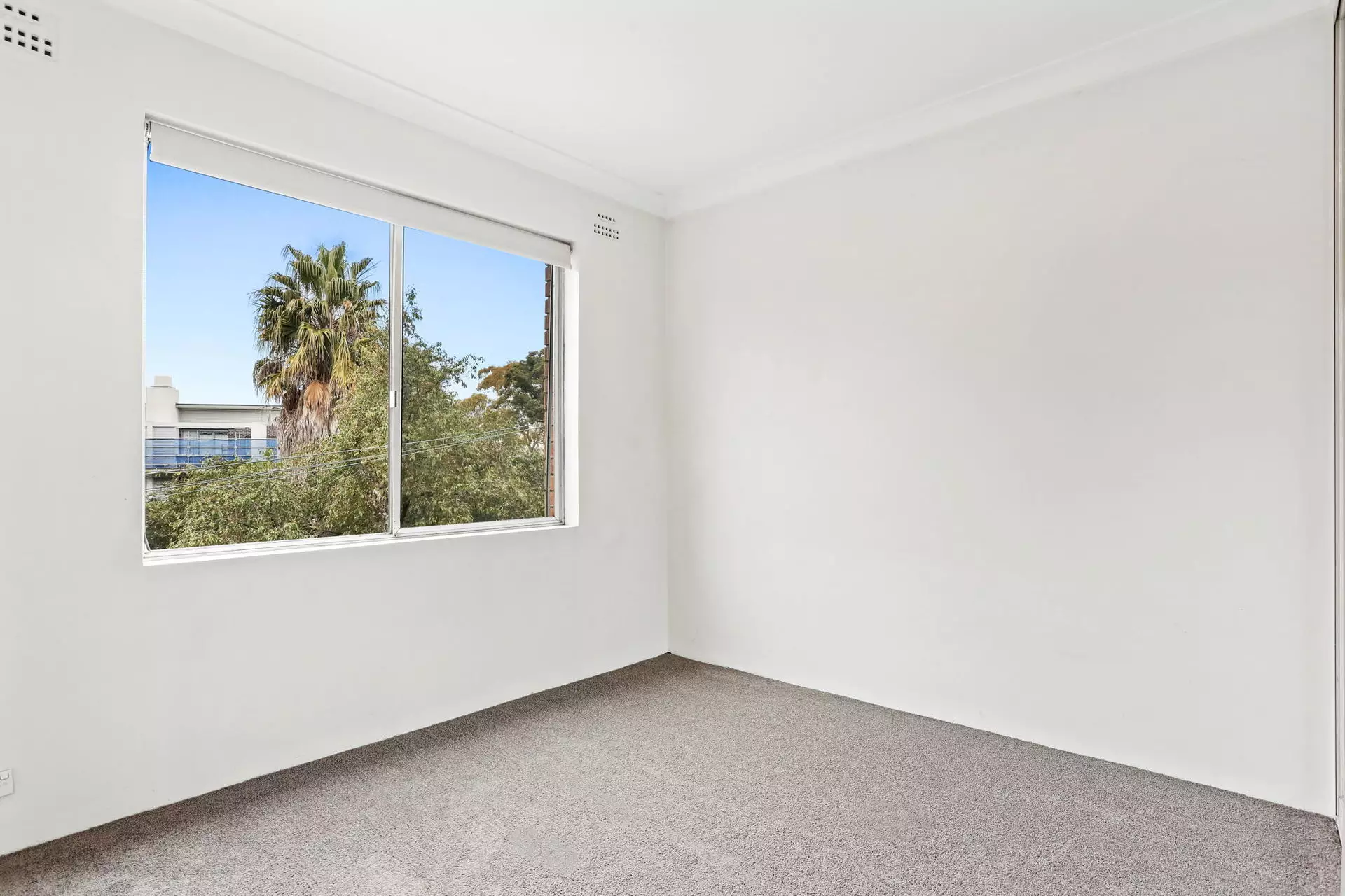 11/512-514 New Canterbury Road, Dulwich Hill Leased by Hudson McHugh - image 1