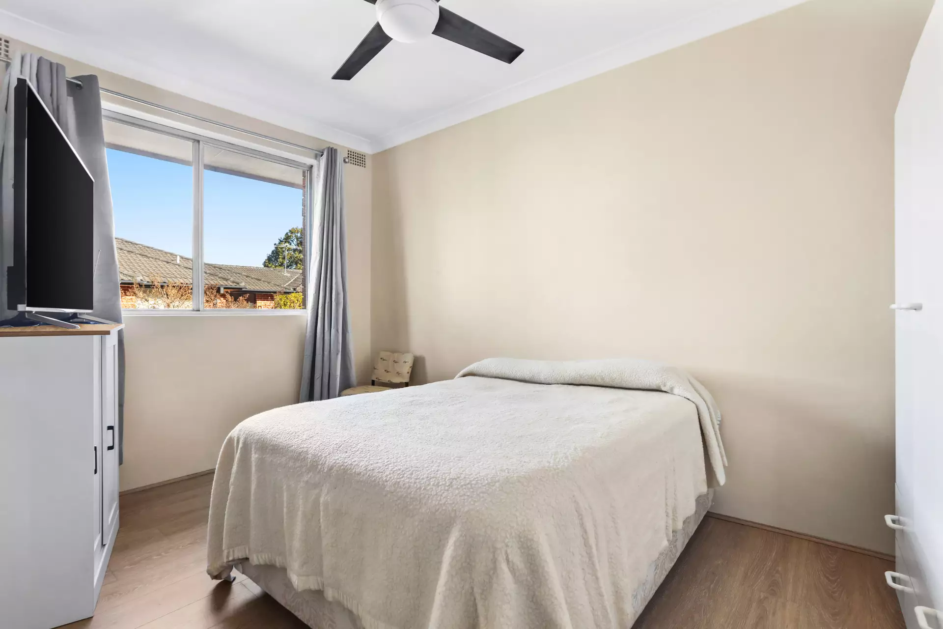 3/2 Myra Road, Dulwich Hill Sold by Hudson McHugh - image 1