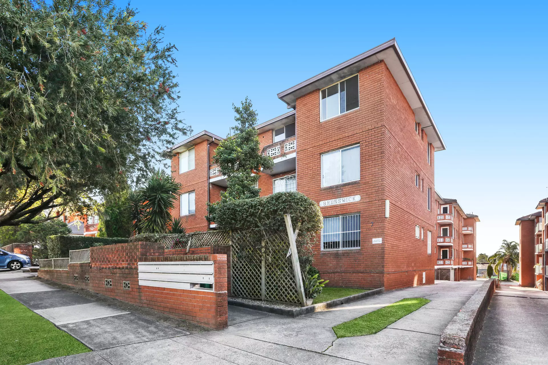 19/7 Phillip Street, Roselands Sold by Hudson McHugh - image 1