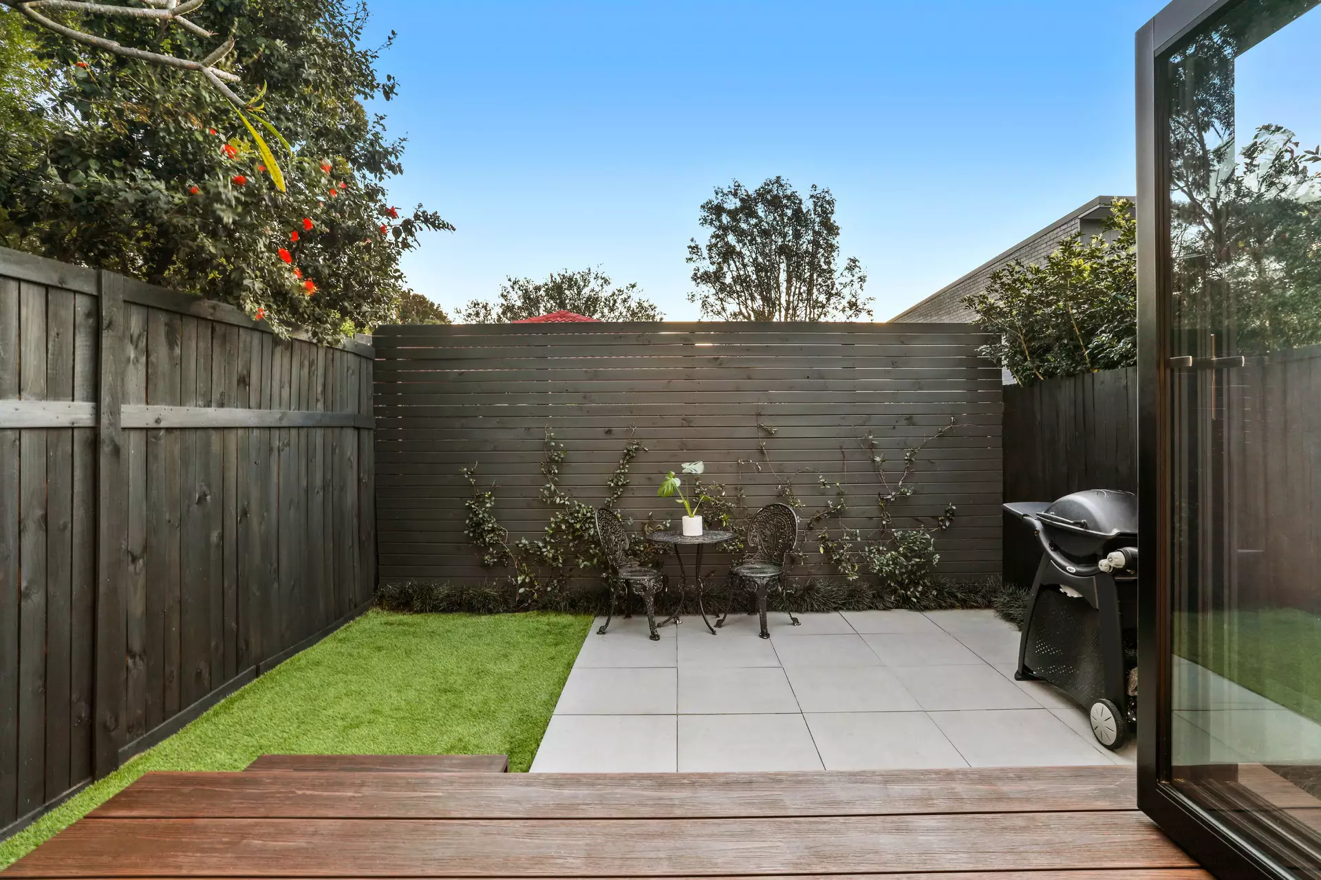 4 James Street, Leichhardt Sold by Hudson McHugh - image 1