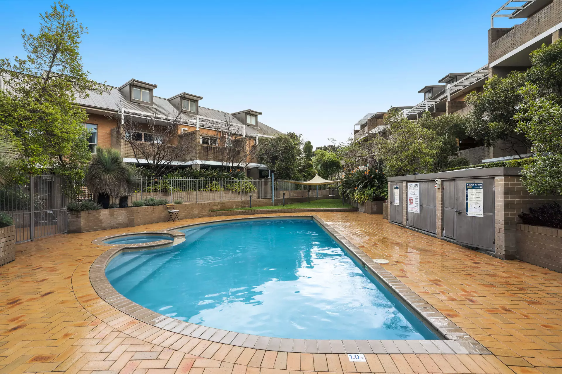 31/115-117 Constitution Road, Dulwich Hill Sold by Hudson McHugh - image 1