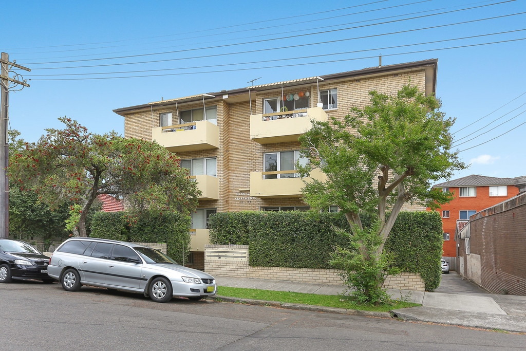 8/66-68 Edith Street, Leichhardt Sold by Hudson McHugh - image 1