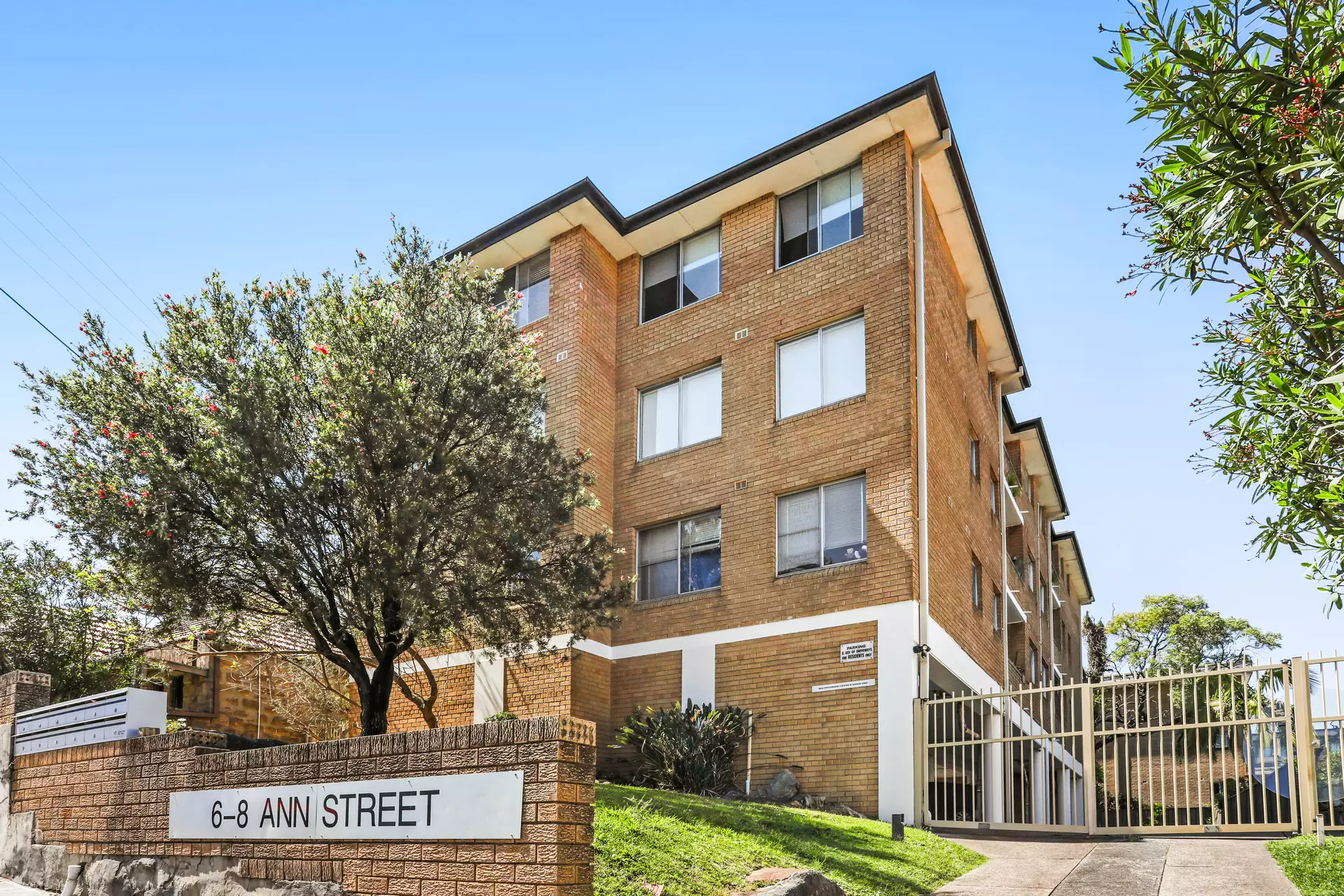 1/6-8 Ann Street, Marrickville Sold by Hudson McHugh - image 1