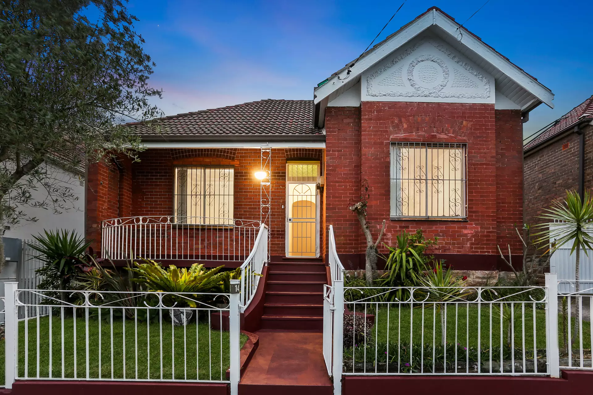 14 Jesmond Avenue, Dulwich Hill Sold by Hudson McHugh - image 1