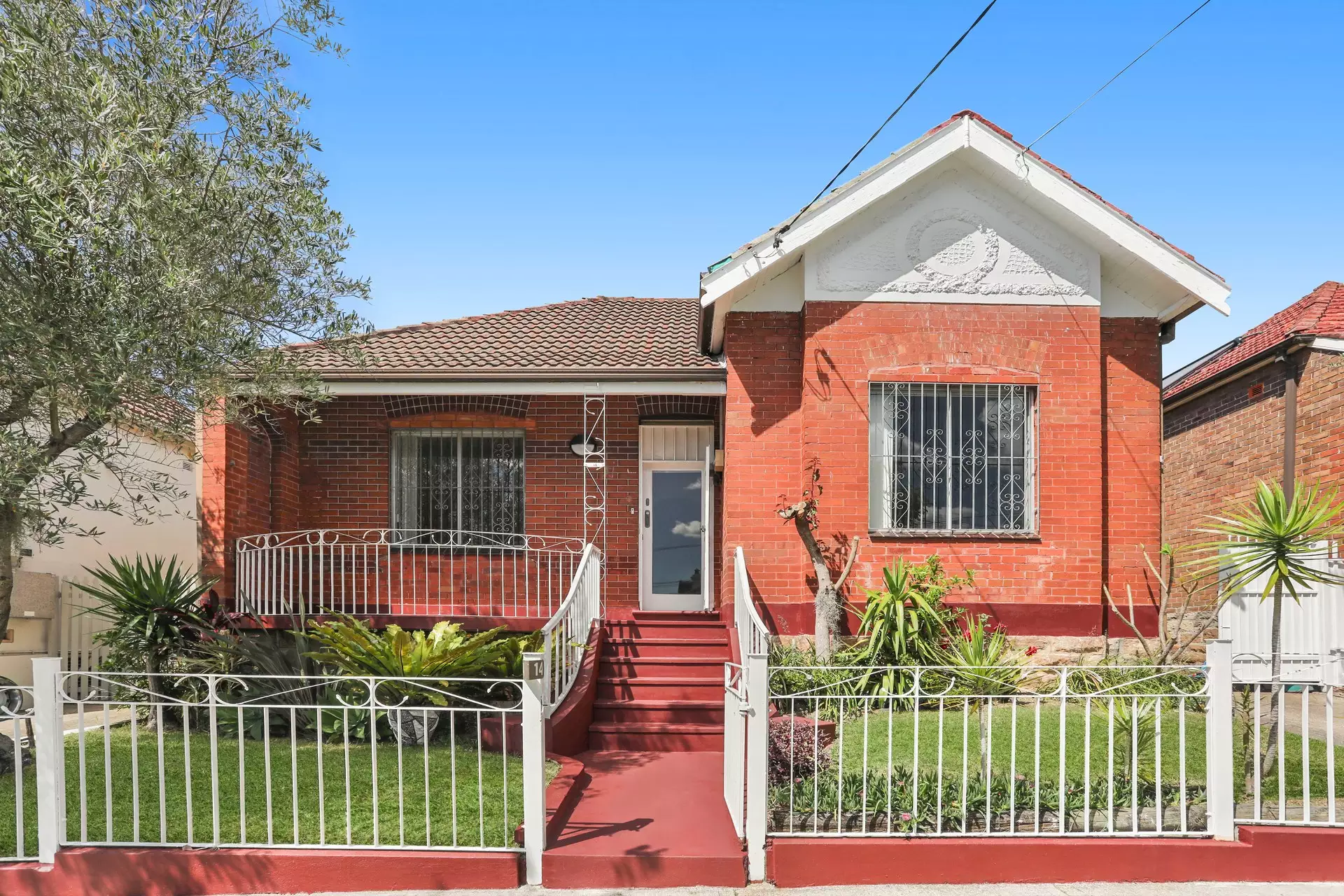 14 Jesmond Avenue, Dulwich Hill Sold by Hudson McHugh - image 1