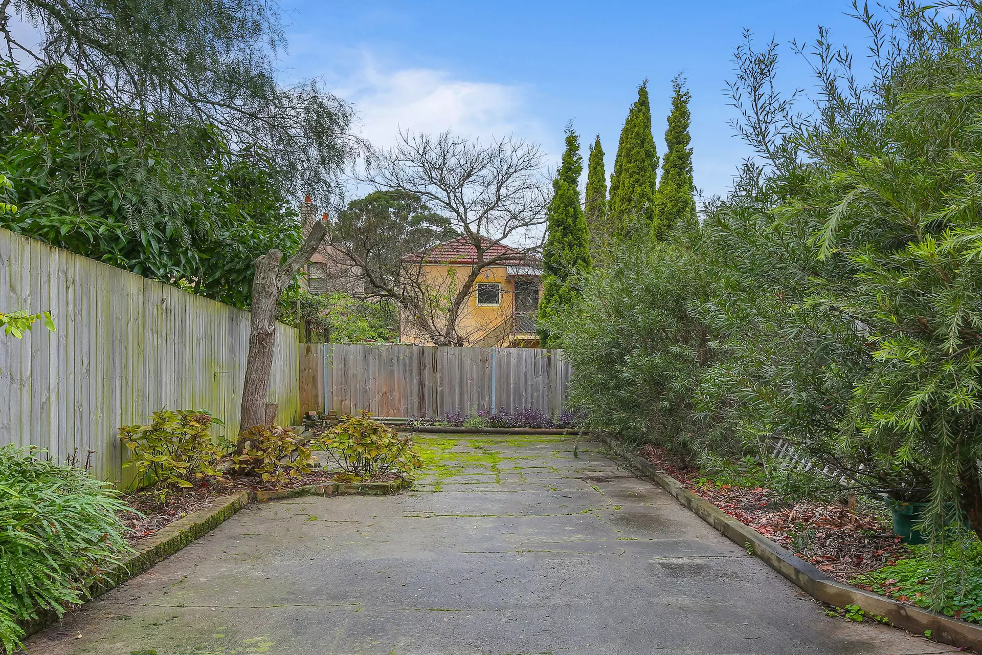 2/34 Moonbie Street, Summer Hill Leased by Hudson McHugh - image 1