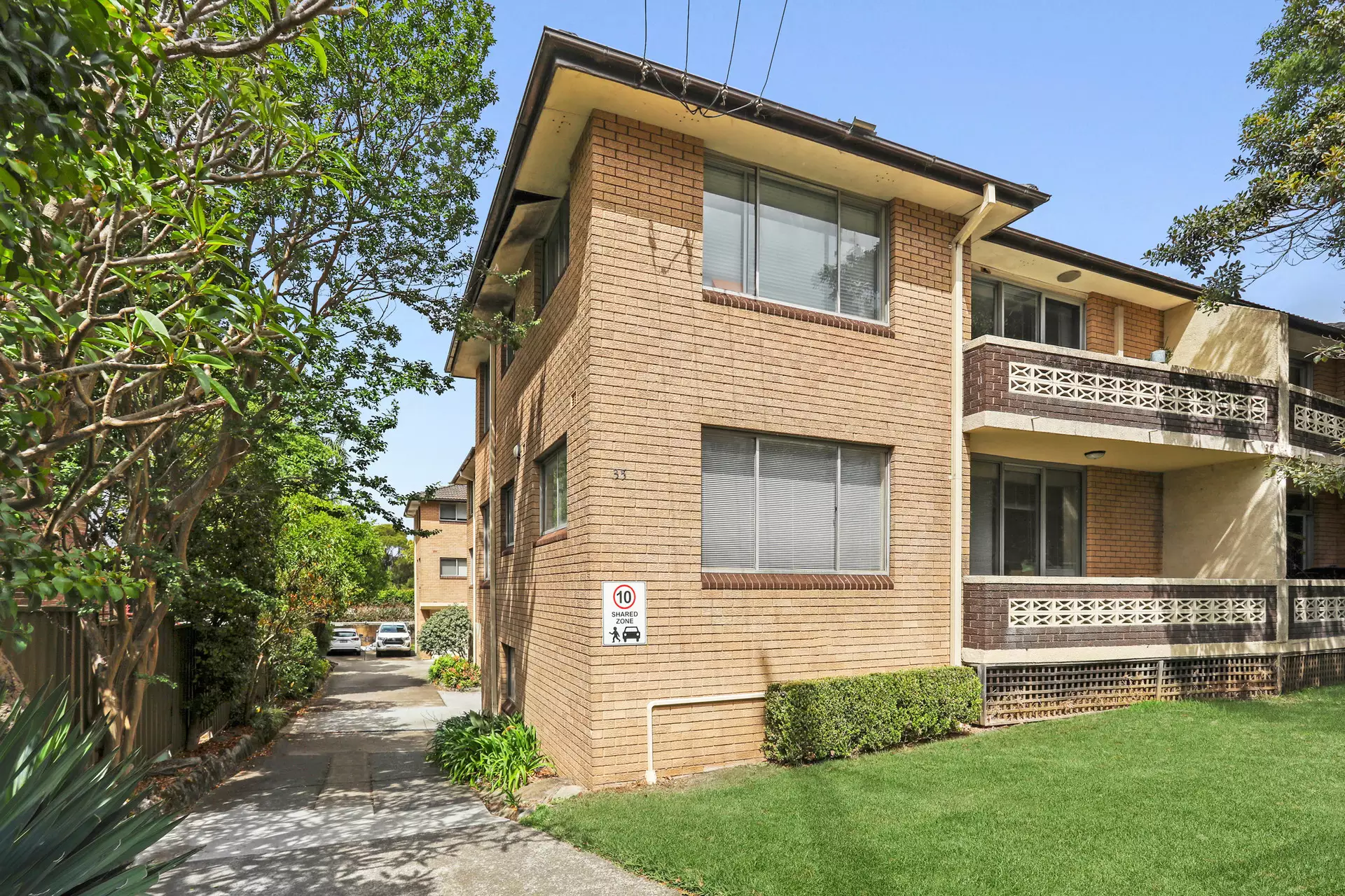 14/35-37 Carlton Crescent, Summer Hill Sold by Hudson McHugh - image 1