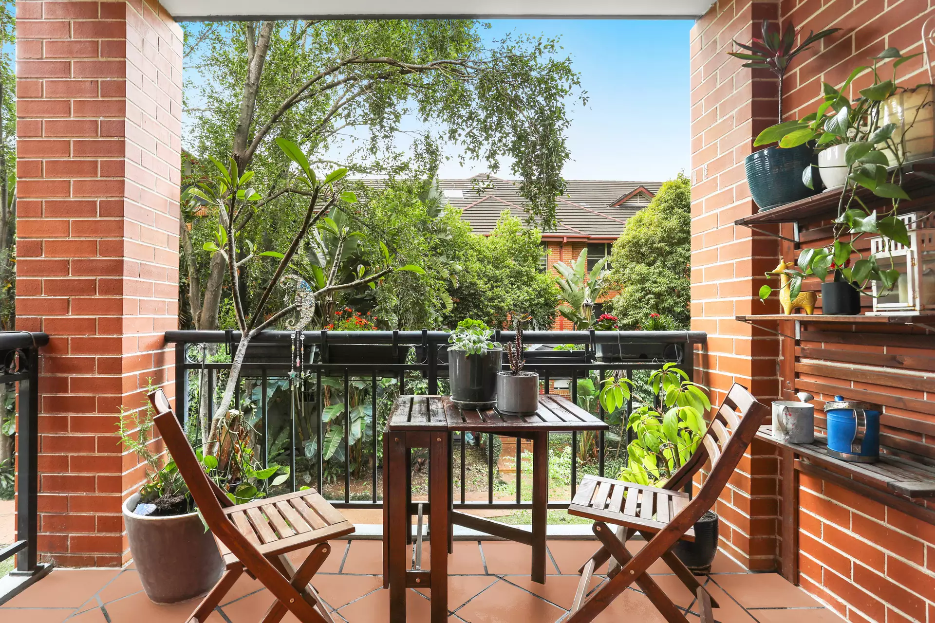 10/9 Williams Parade, Dulwich Hill Sold by Hudson McHugh - image 1