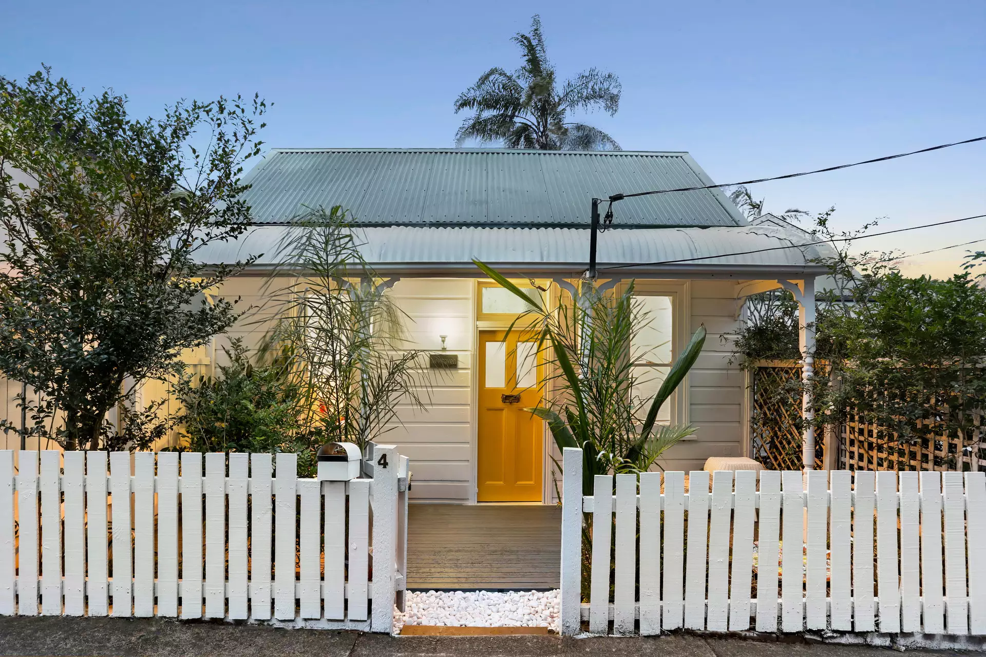 4 Falls Street, Leichhardt Sold by Hudson McHugh - image 1