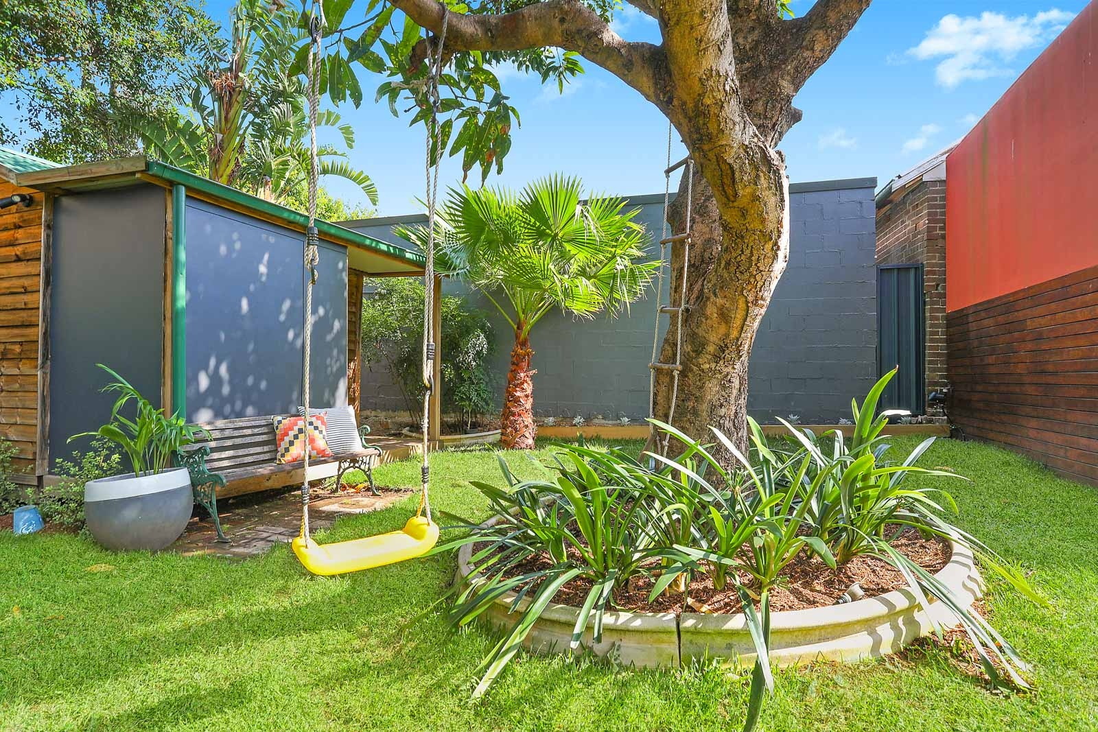 297 Old Canterbury Road, Dulwich Hill Sold by Hudson McHugh - image 1