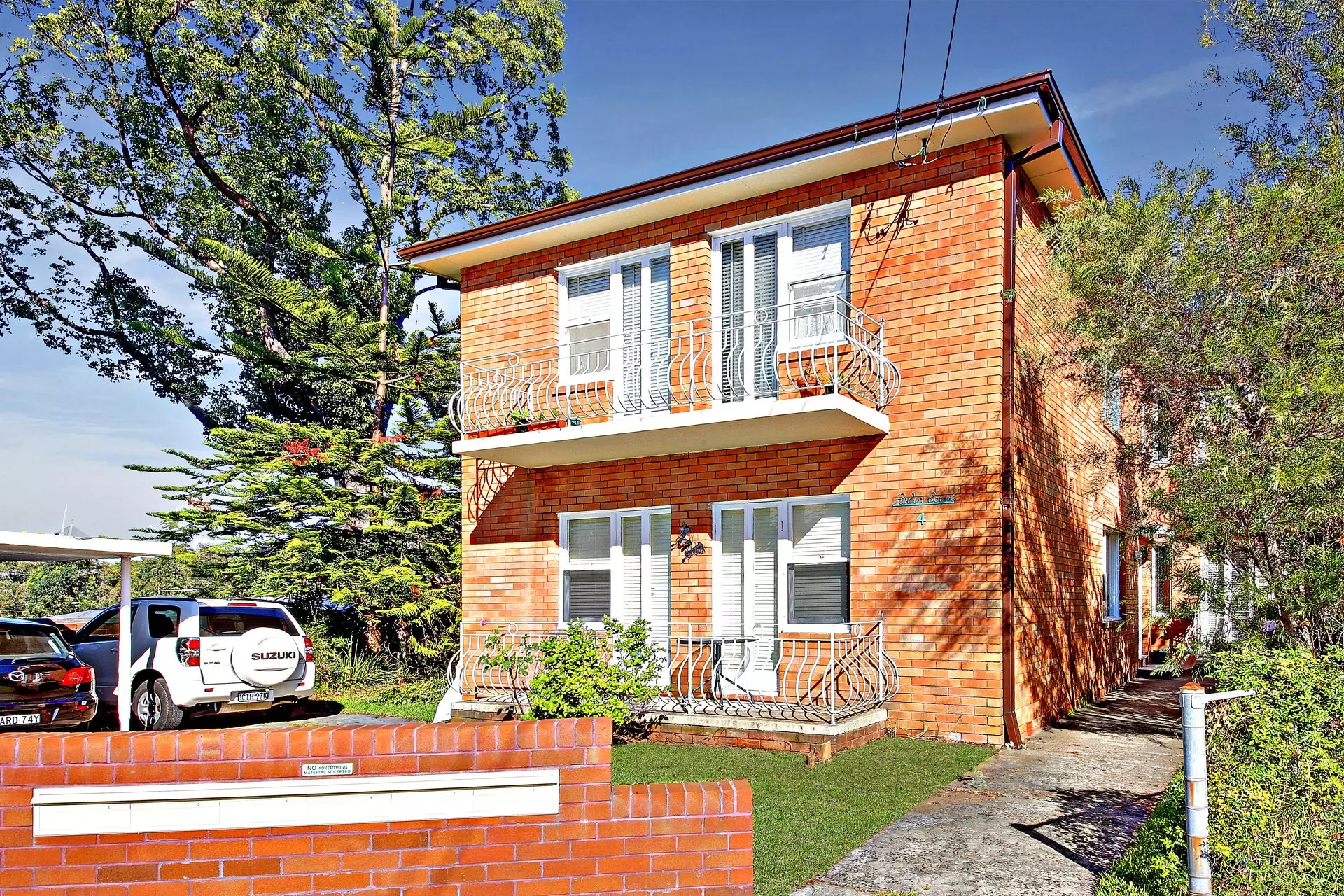 2/4 Sunning Place, Summer Hill Sold by Hudson McHugh - image 1